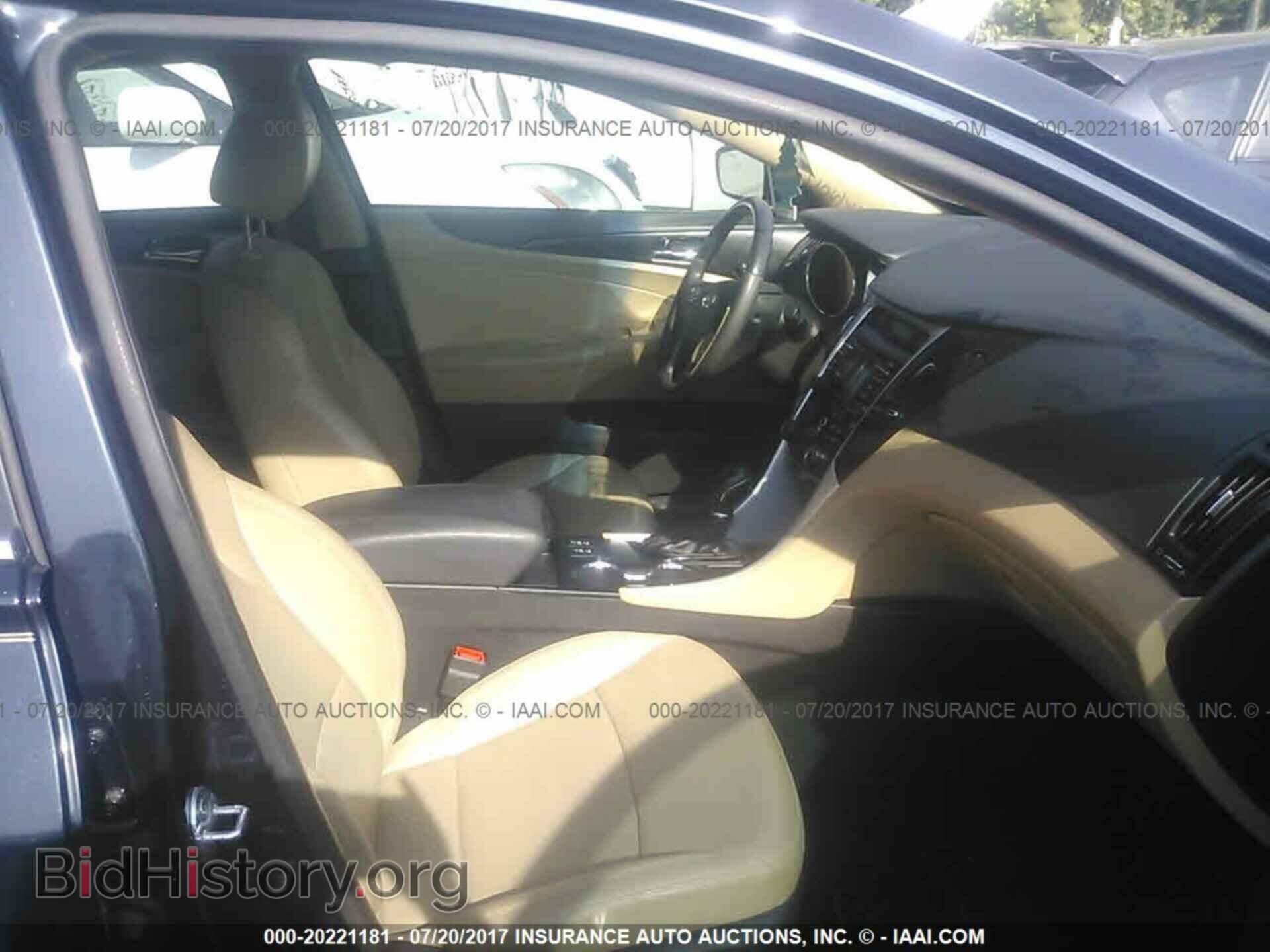2012 Hyundai Sonata - VIN: 5NPEC4AC0CH455418 - Photo 5