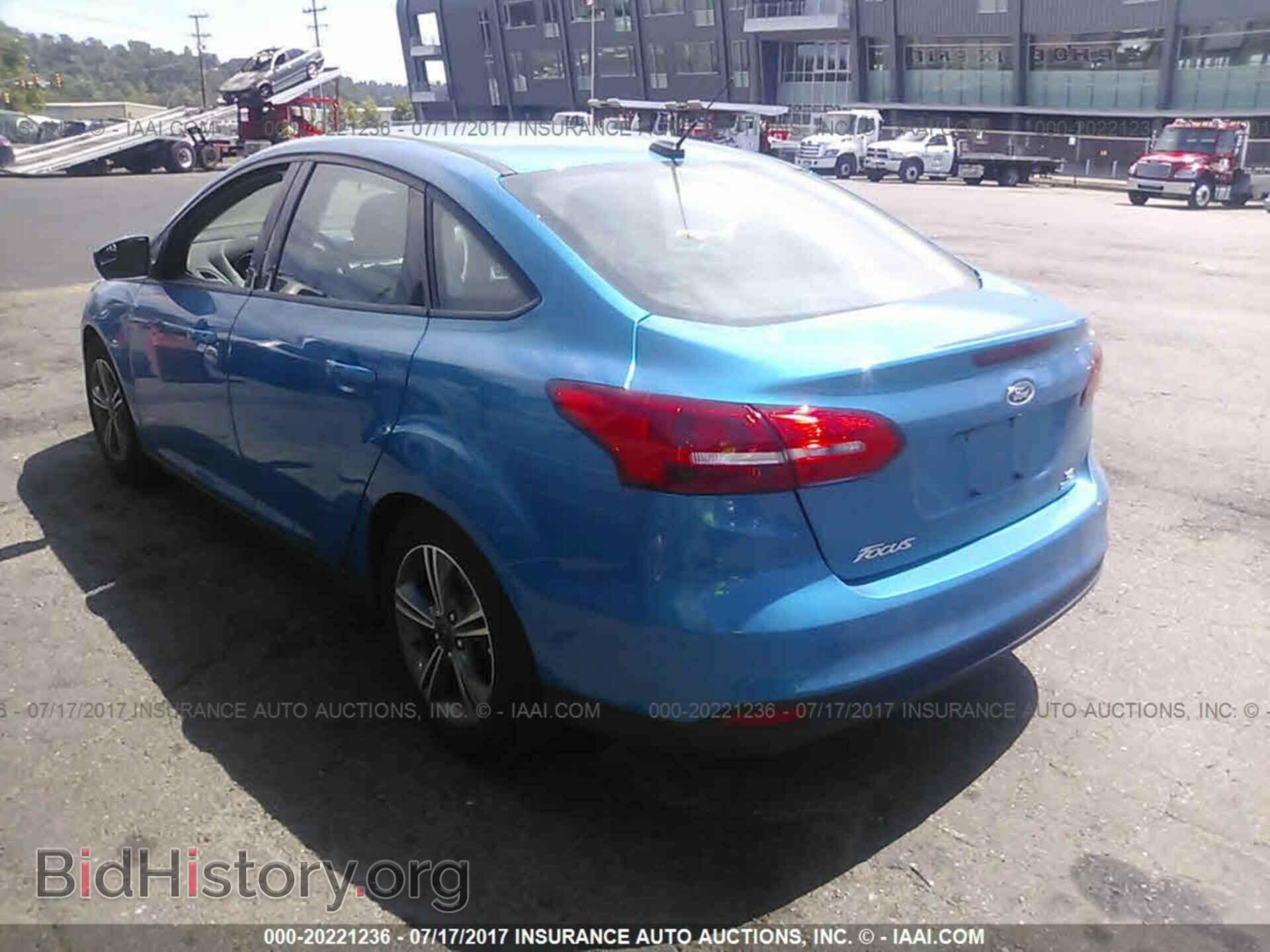 2016 Ford Focus - VIN: 1FADP3FE5GL344620 - Фото 3