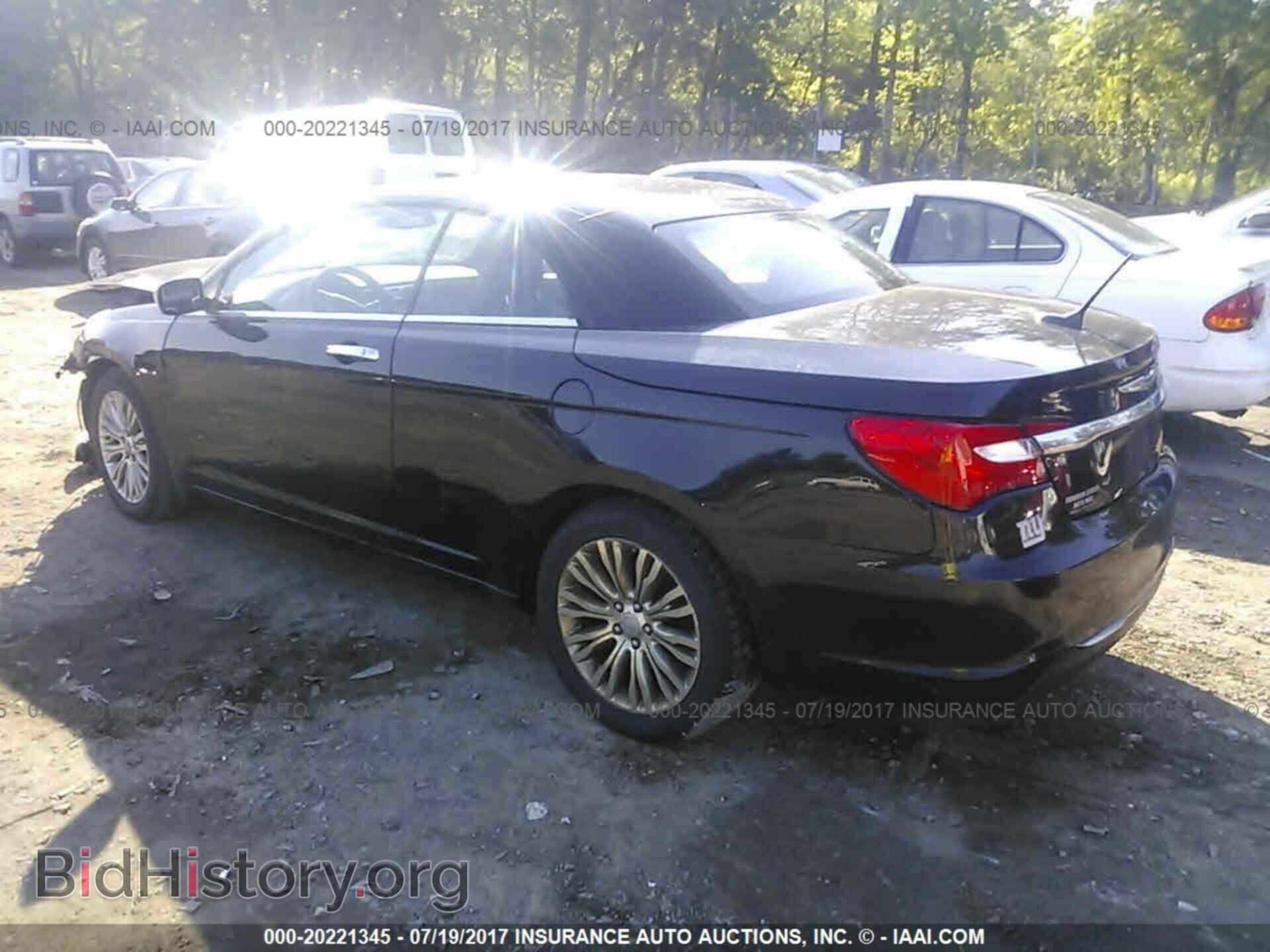 2012 Chrysler 200 - VIN: 1C3BCBFG0CN233680 - Photo 3