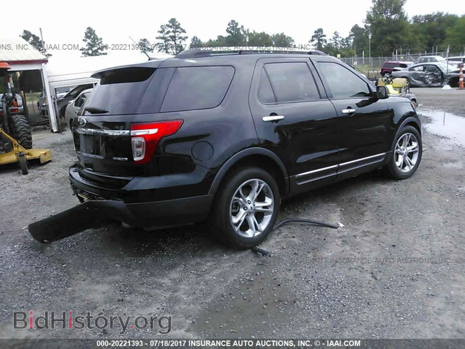 2013 Ford Explorer - VIN: 1FM5K7F80DGA24524 - Photo 4