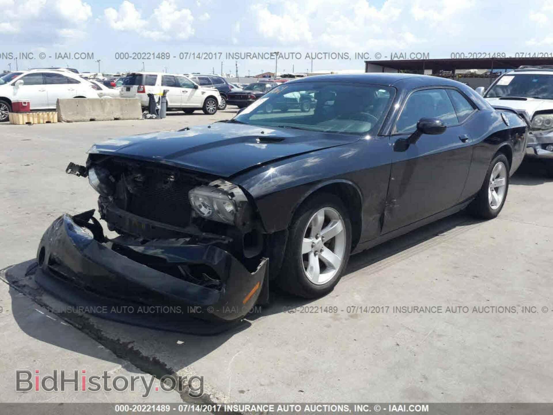 2012 Dodge Challenger - VIN: 2C3CDYAG5CH293278 - Фото 2