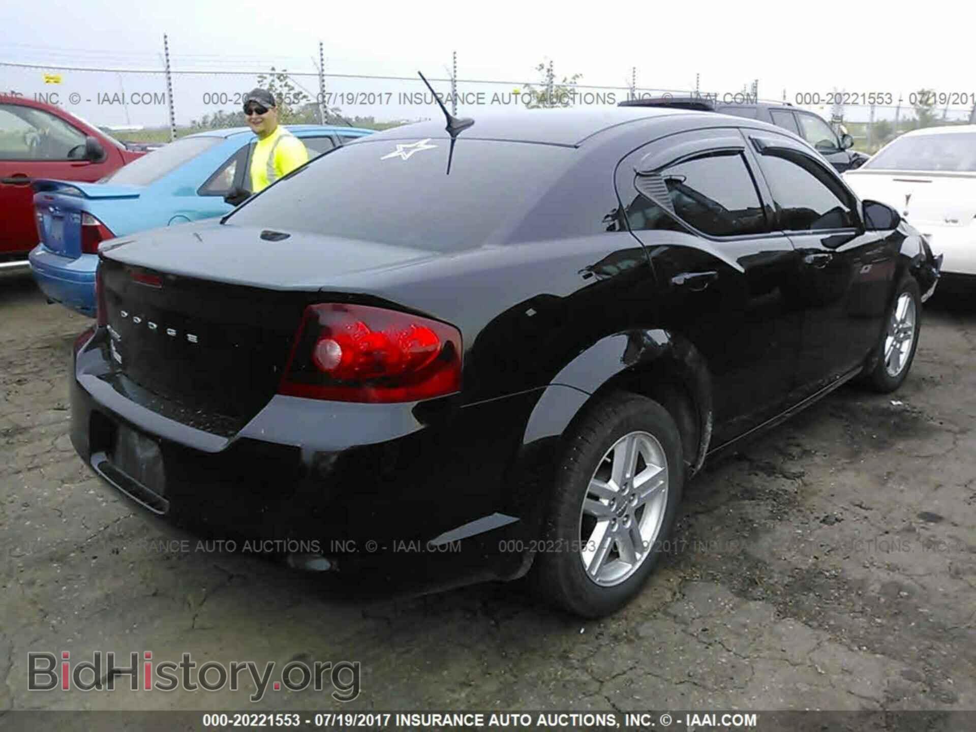 2012 Dodge Avenger - VIN: 1C3CDZCB1CN165604 - Photo 4