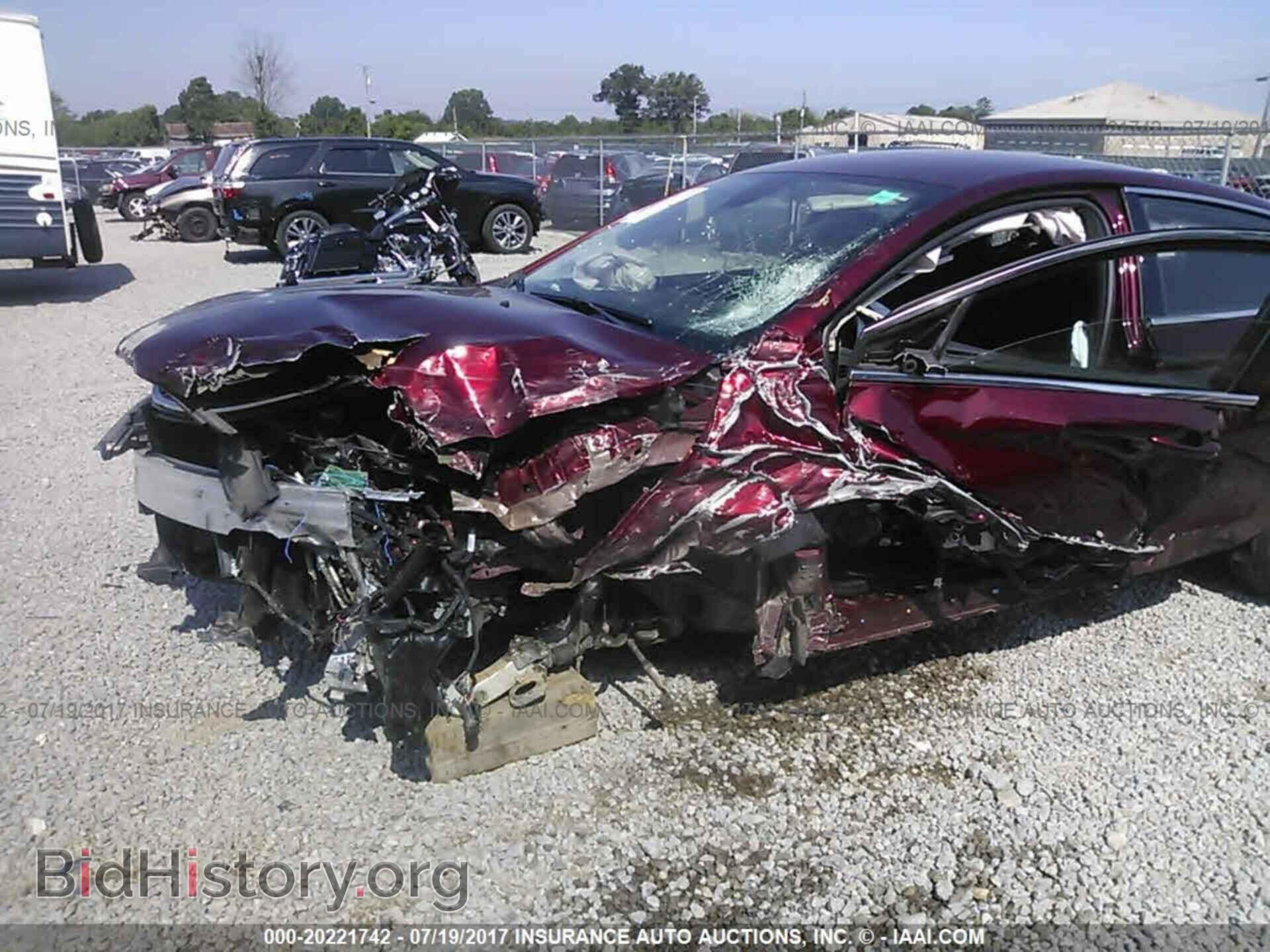 2015 Chrysler 200 - VIN: 1C3CCCAB4FN704451 - Photo 6