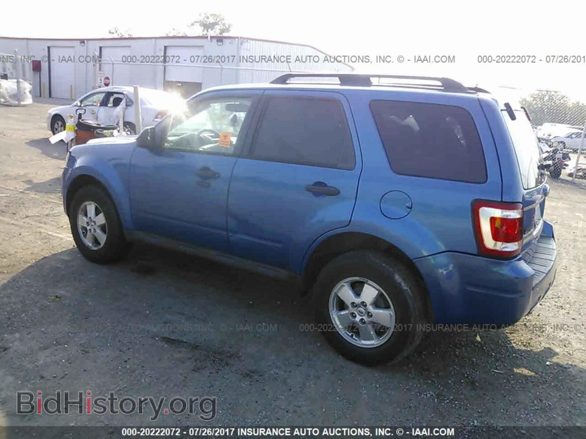 2012 Ford Escape - VIN: 1FMCU0D79CKC36563 - Photo 3