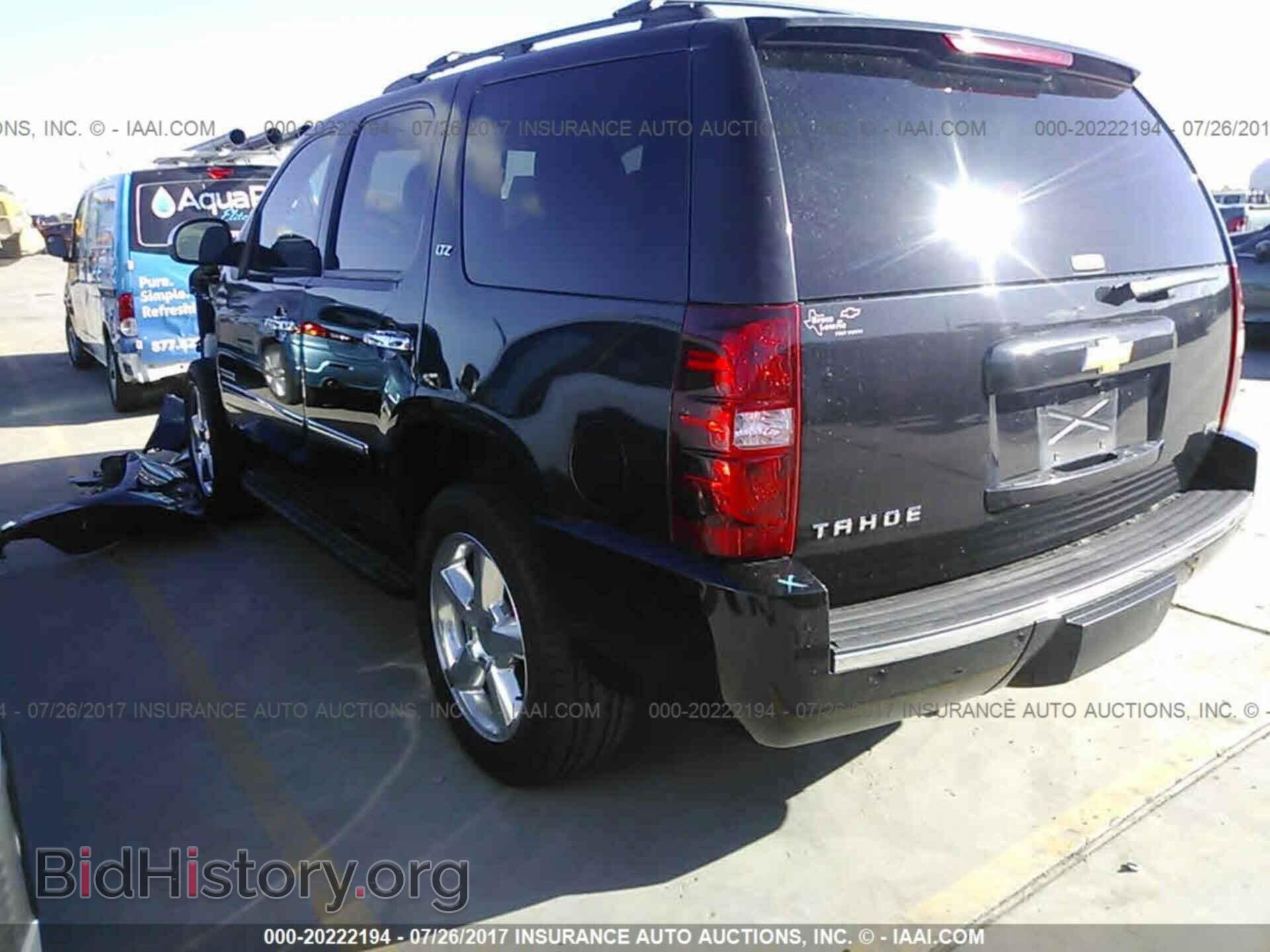 2012 Chevrolet Tahoe - VIN: 1GNSCCE07CR292425 - Фото 3