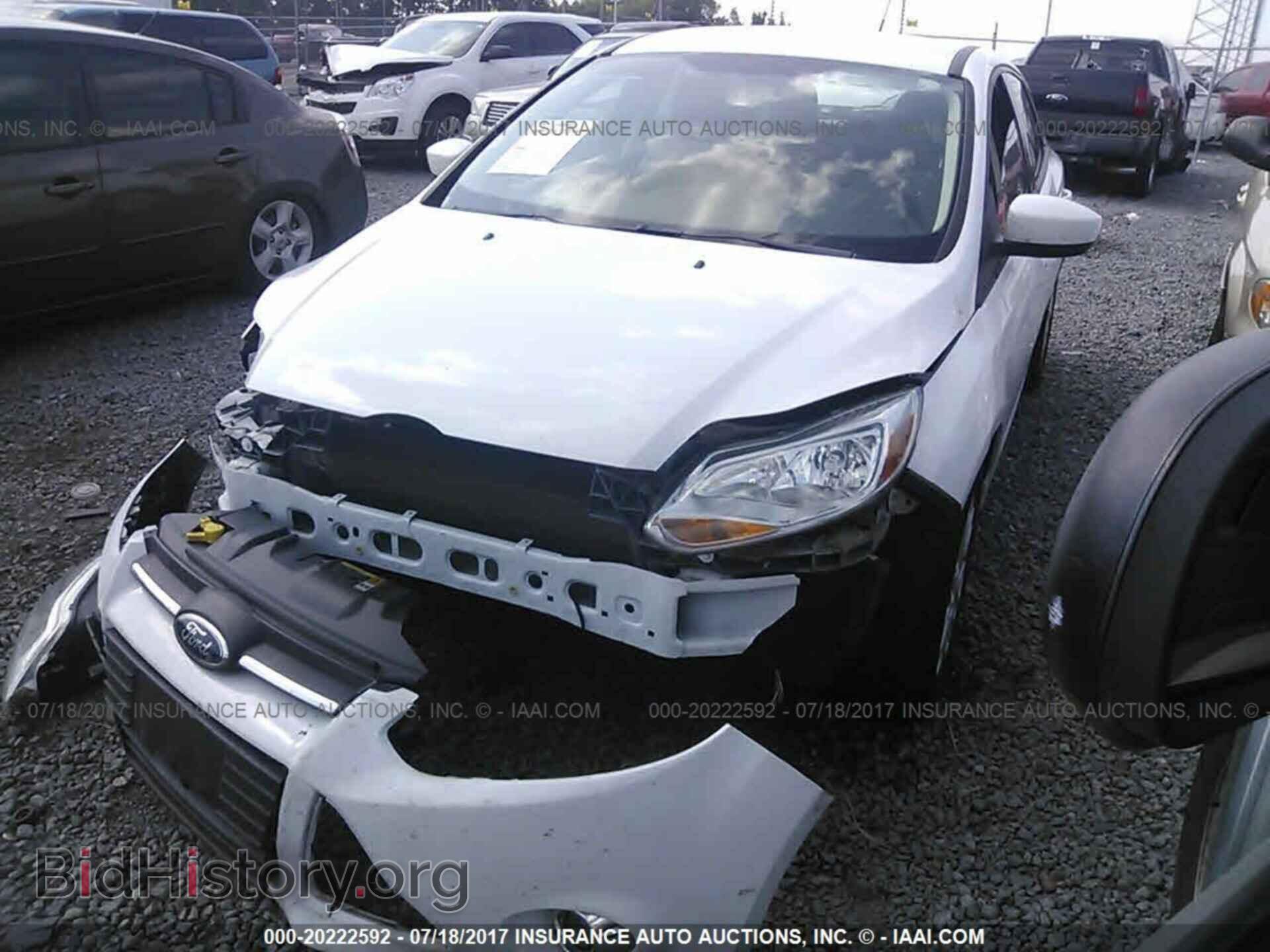 2012 Ford Focus - VIN: 1FAHP3K25CL387054 - Photo 2