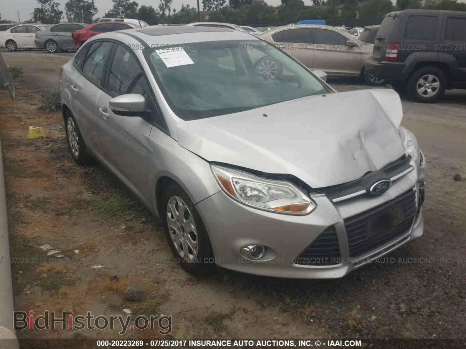Photo 1FAHP3F28CL194388 - Ford Focus 2012
