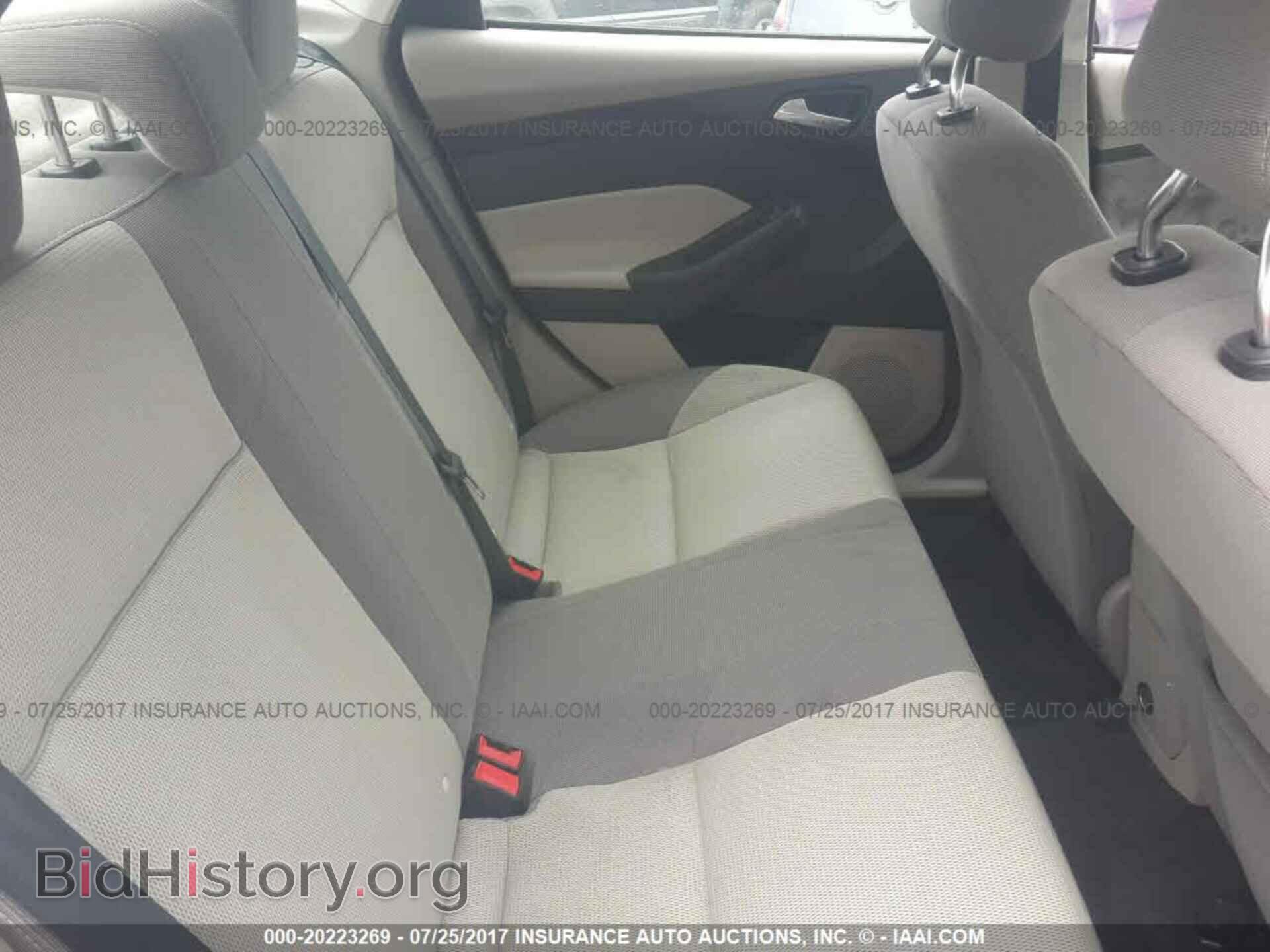 2012 Ford Focus - VIN: 1FAHP3F28CL194388 - Photo 8