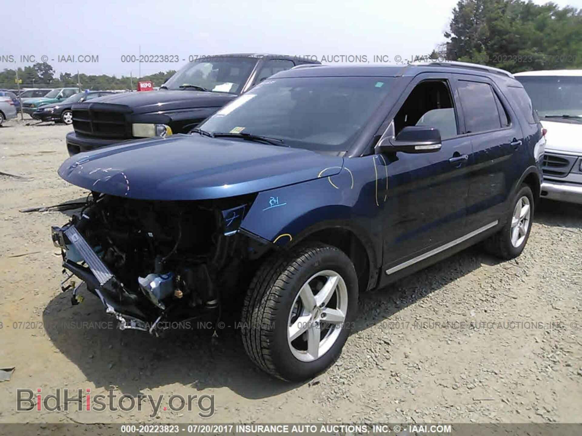 2017 Ford Explorer - VIN: 1FM5K8DH8HGA67622 - Photo 2