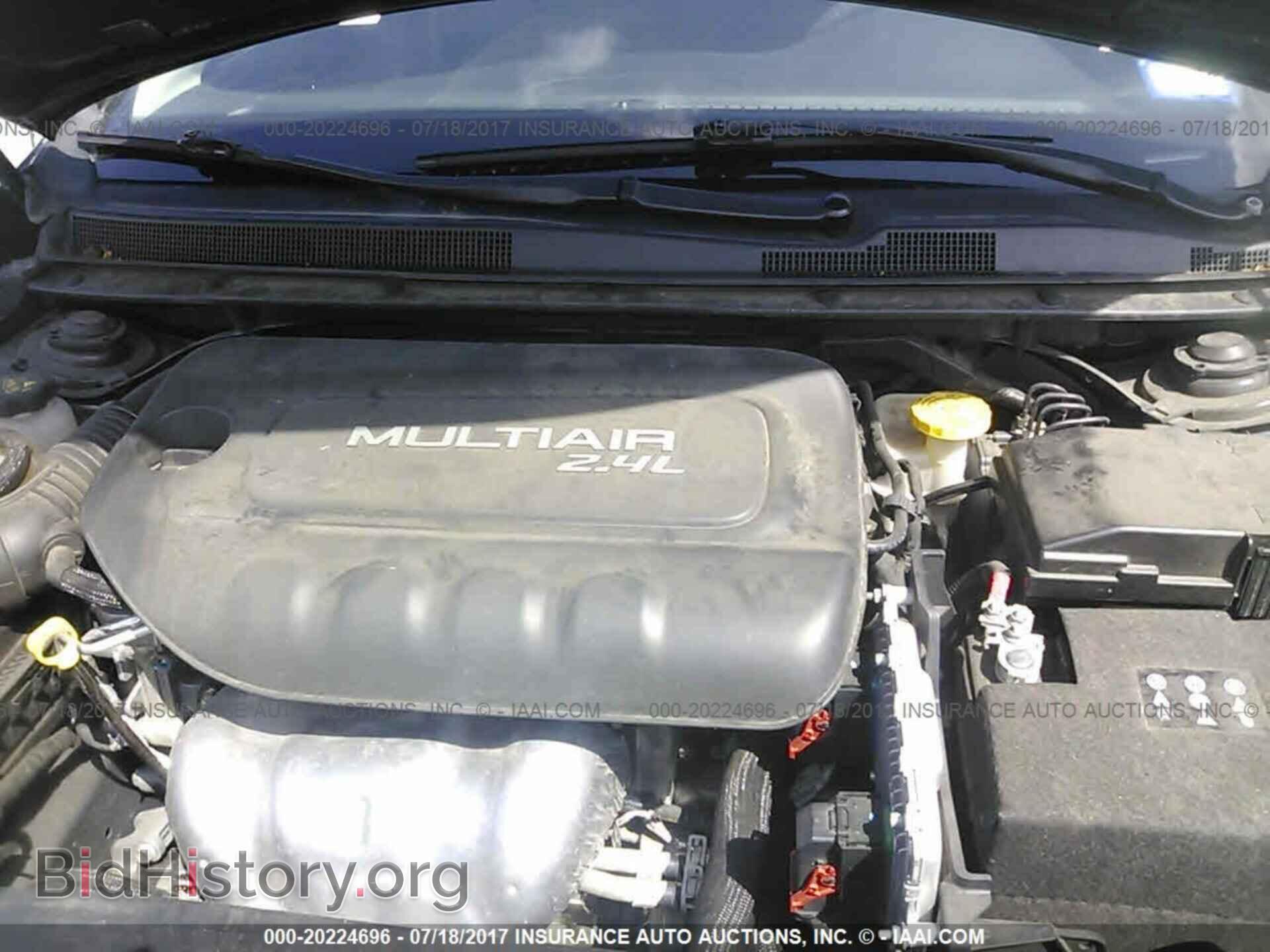 2015 Chrysler 200 - VIN: 1C3CCCAB3FN566787 - Photo 10