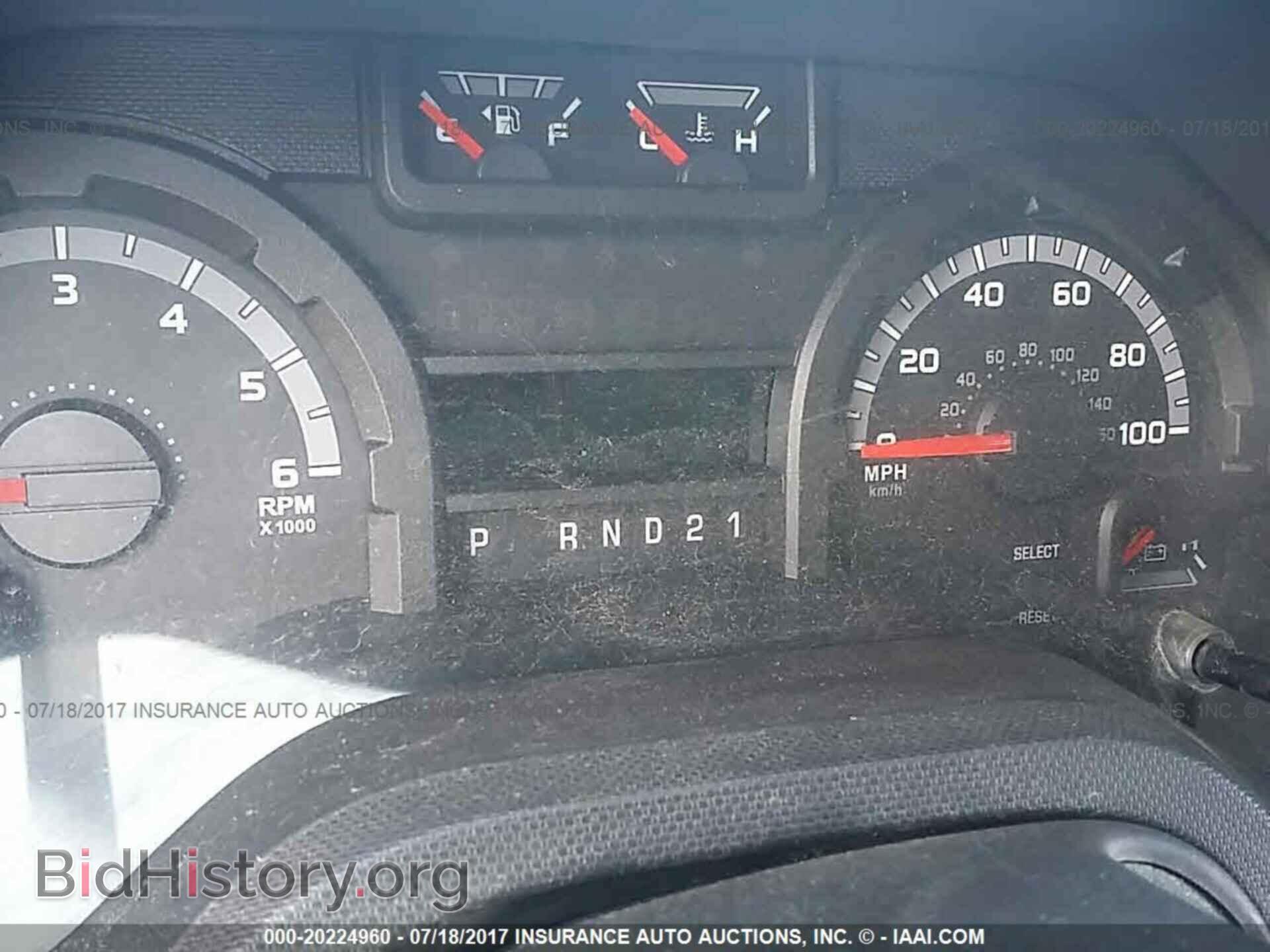 2011 Ford Econoline - VIN: 1FBNE3BL5BDA42745 - Фото 7