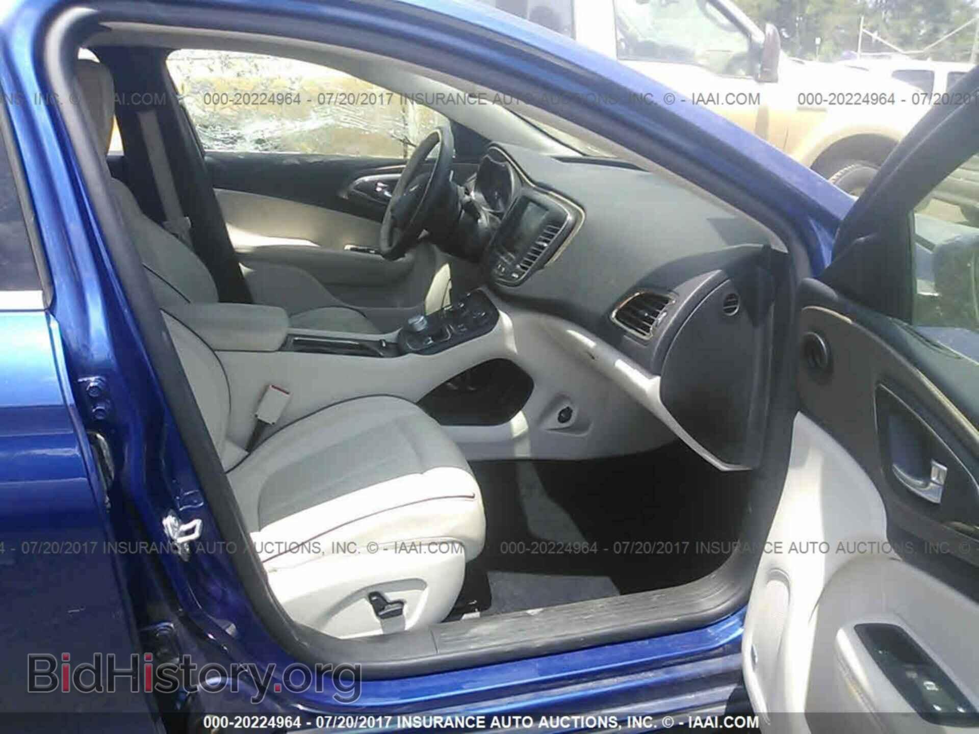 2015 Chrysler 200 - VIN: 1C3CCCCGXFN589251 - Фото 5