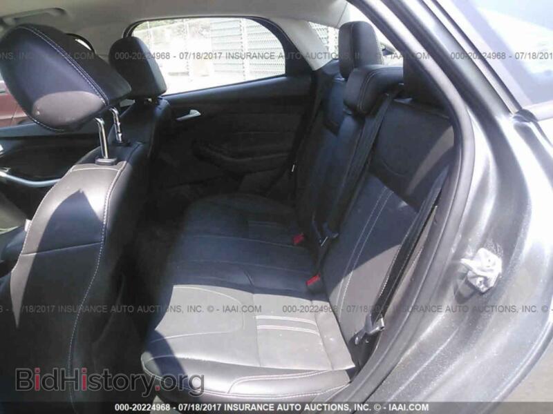 2014 Ford FOCUS (VIN 1FADP3F27EL285606) — photo 8 of 10