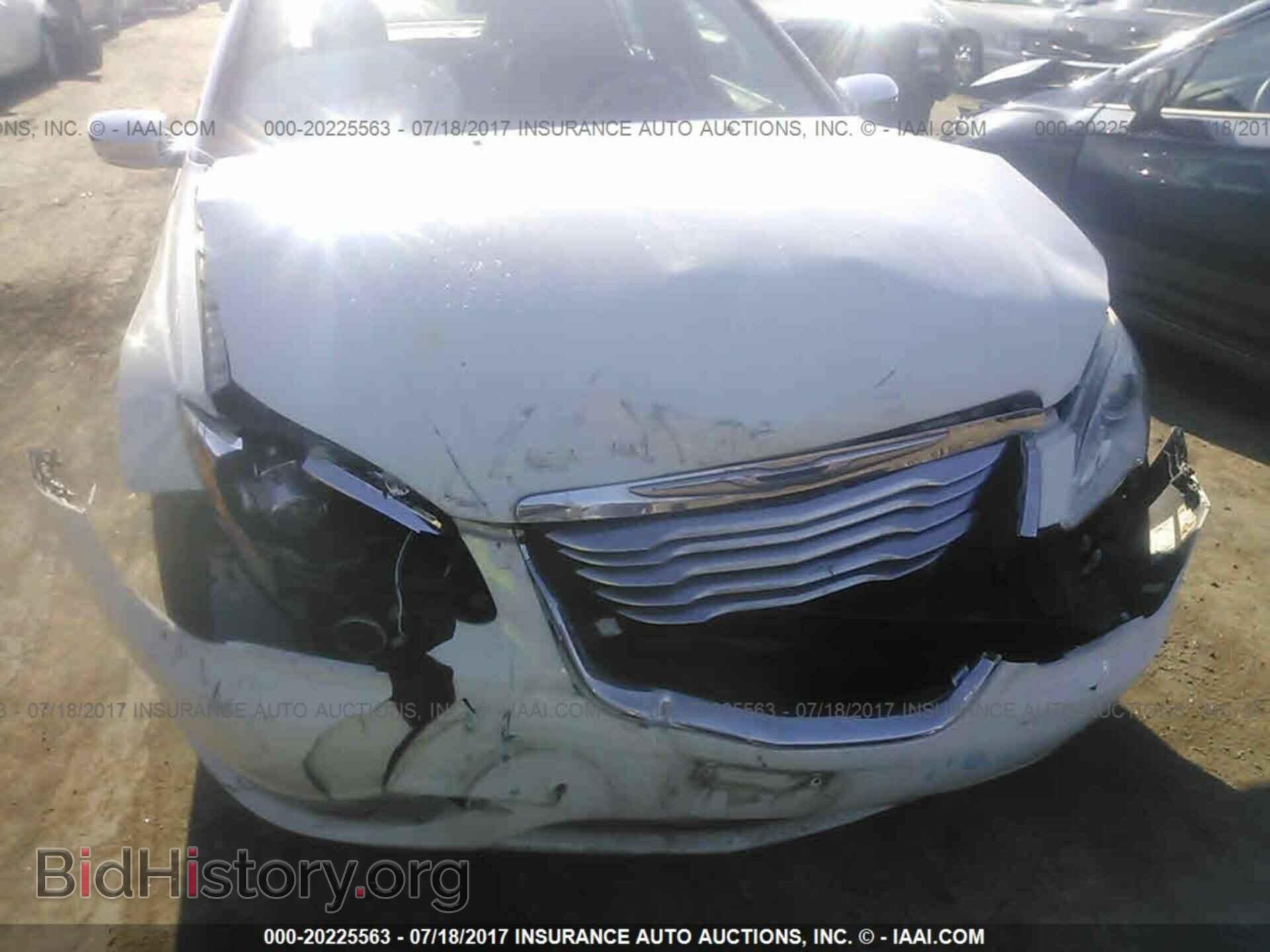 2014 Chrysler 200 - VIN: 1C3CCBCG7EN199247 - Фото 6