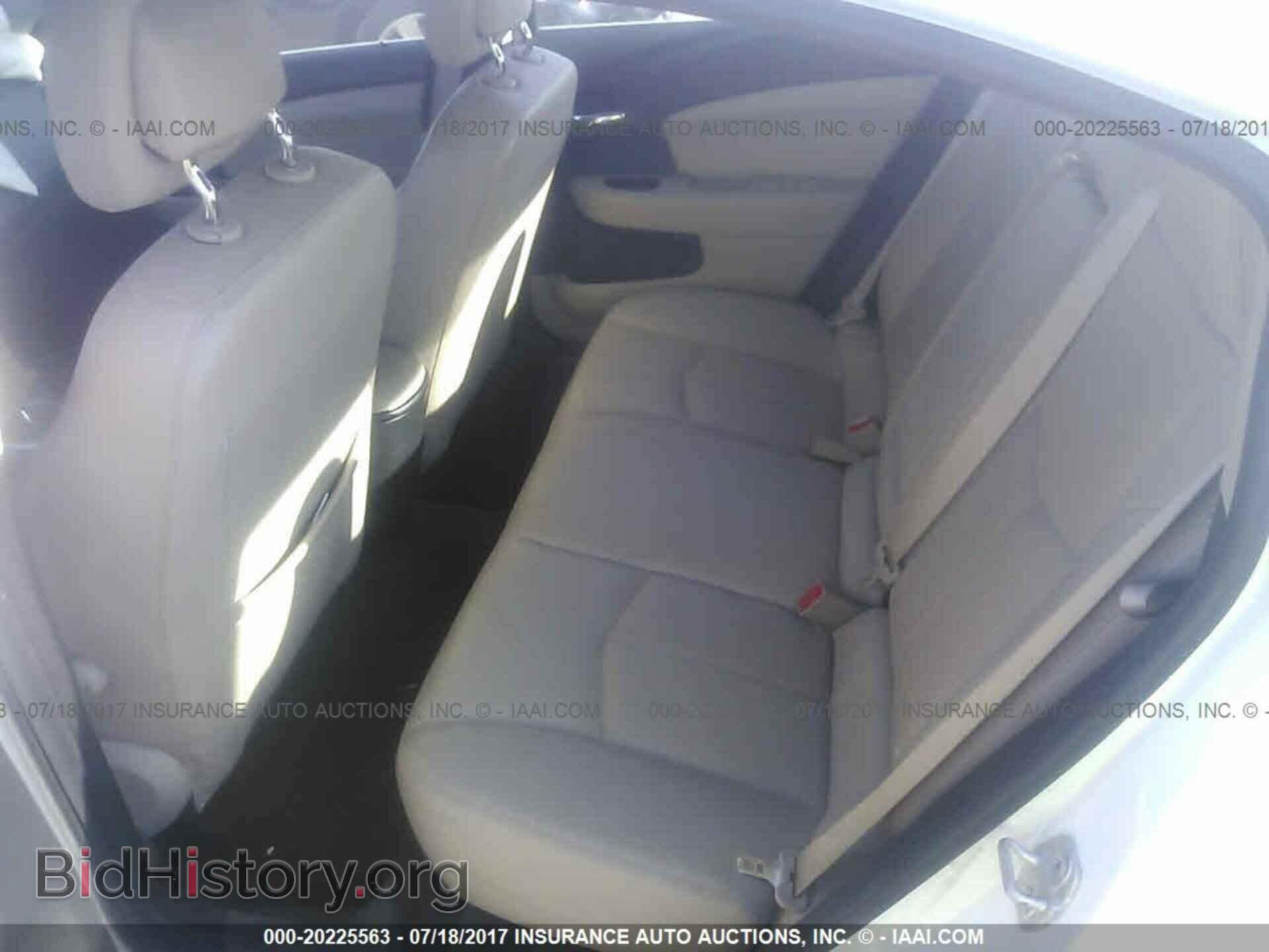 2014 Chrysler 200 - VIN: 1C3CCBCG7EN199247 - Фото 8