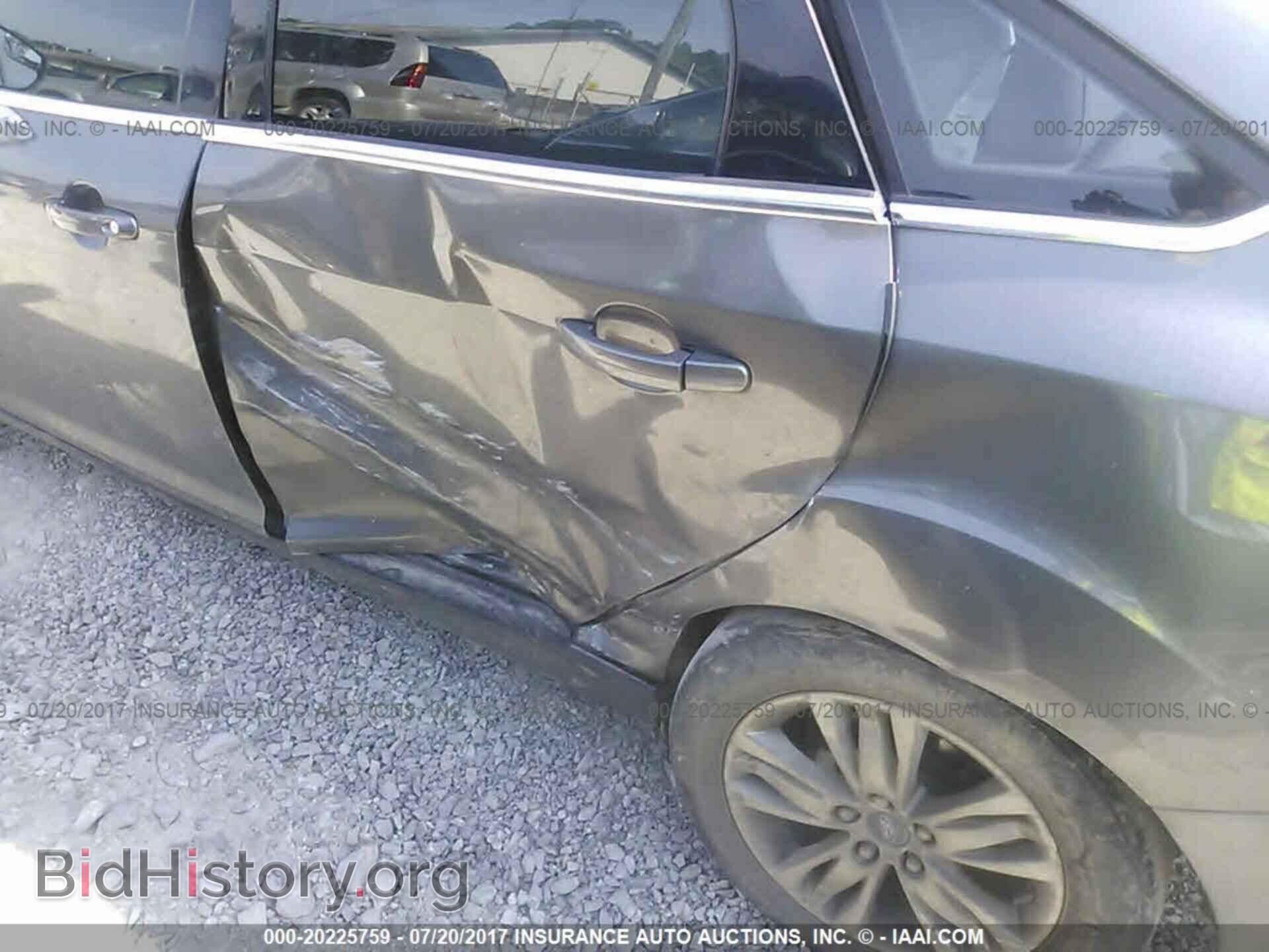 2012 Ford Focus - VIN: 1FAHP3H22CL344492 - Photo 6