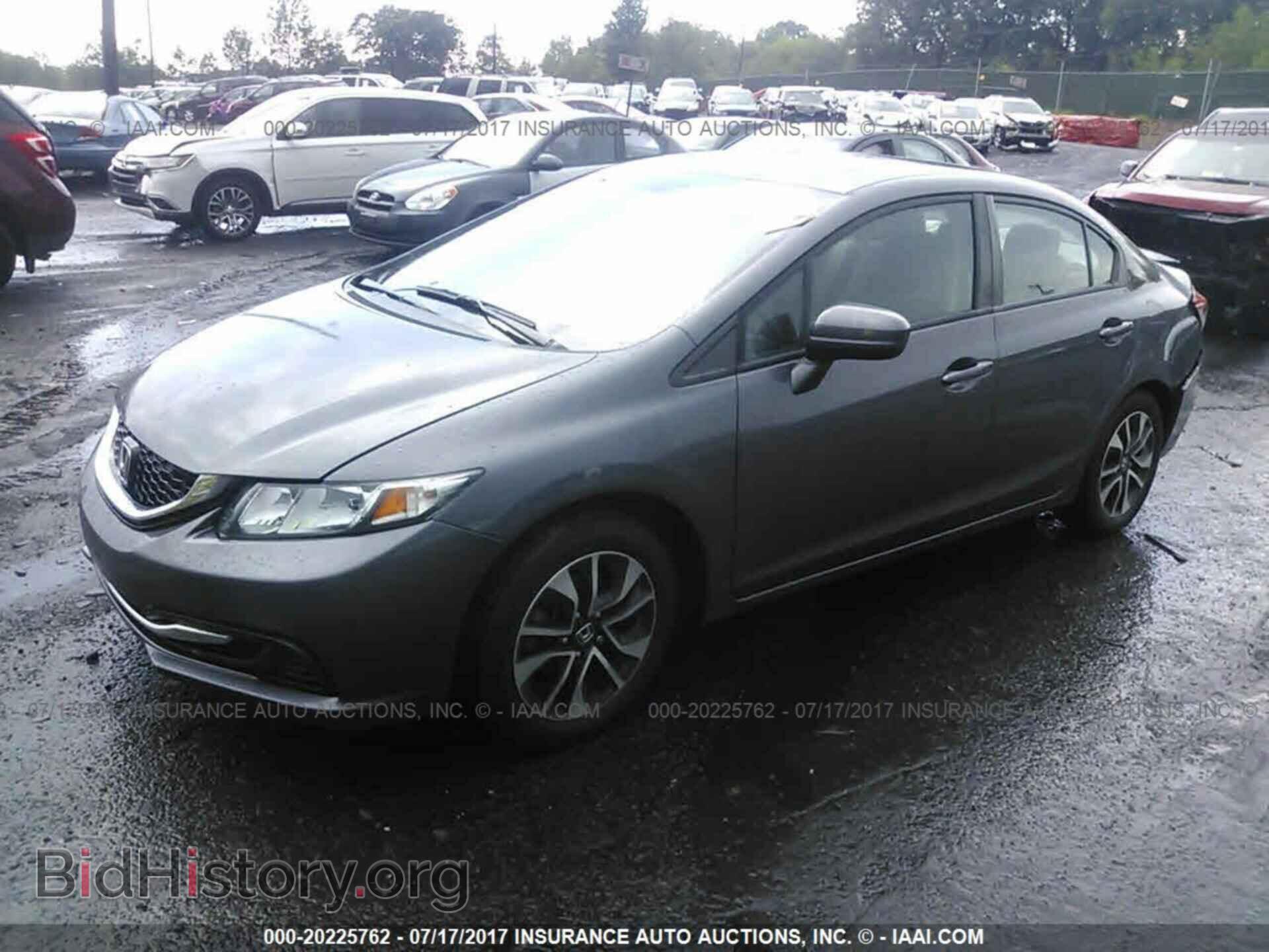 2014 Honda Civic - VIN: 2HGFB2F82EH556280 - Photo 2