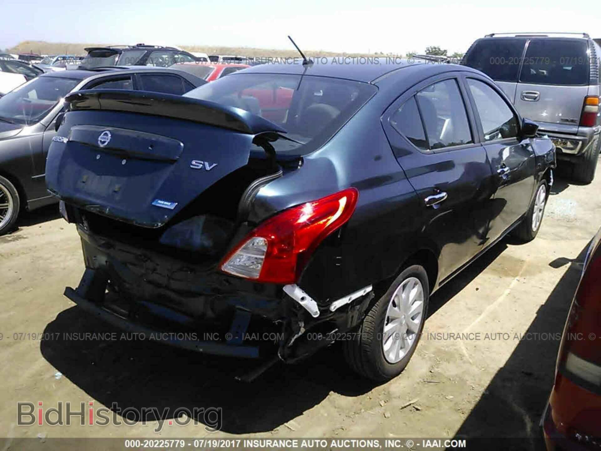 2016 Nissan Versa - VIN: 3N1CN7AP7GL903670 - Фото 4
