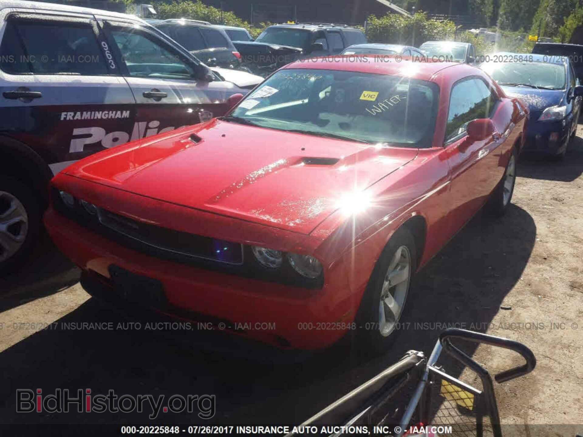 2014 Dodge Challenger - VIN: 2C3CDYAG0EH304514 - Photo 2