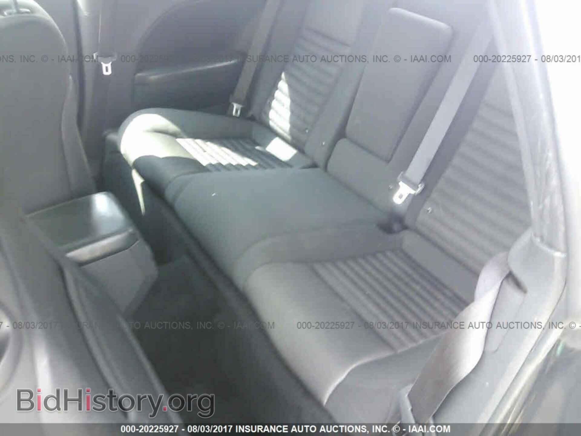 2013 Dodge Challenger - VIN: 2C3CDYBT9DH517827 - Photo 8