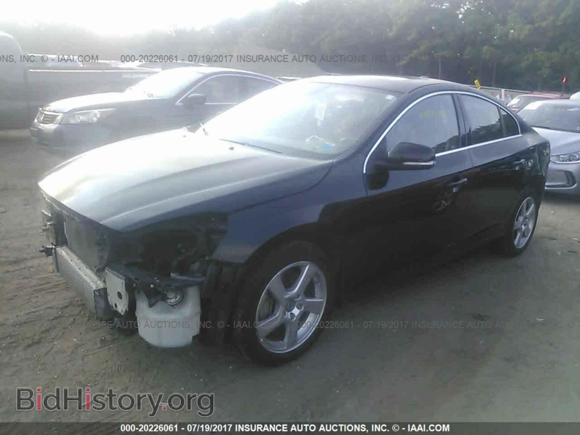 2013 Volvo S60 - VIN: YV1612FH7D2173163 - Фото 2