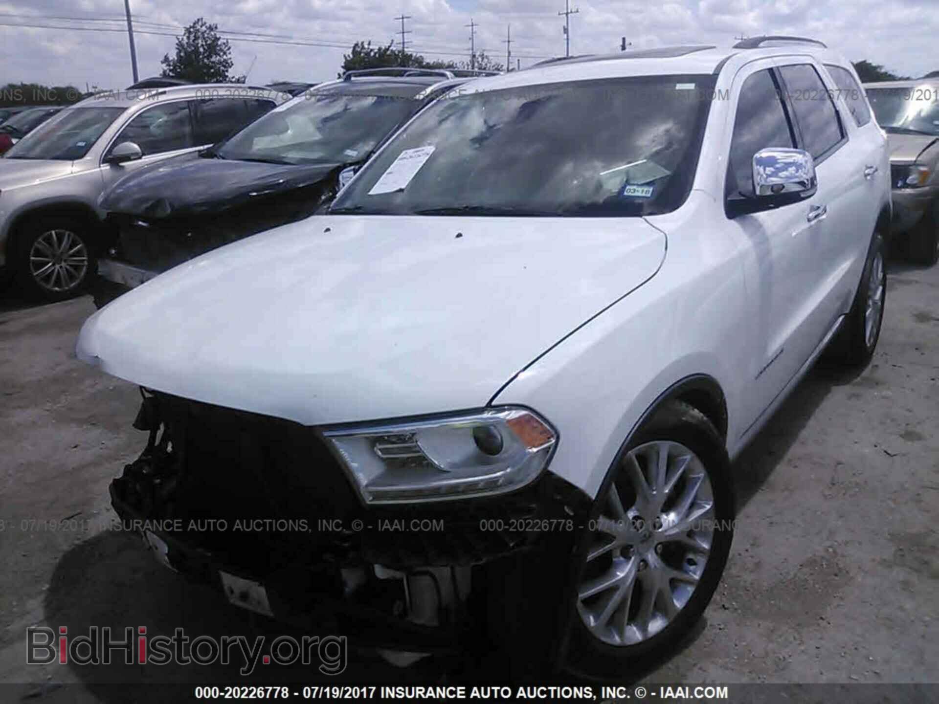 2014 Dodge Durango - VIN: 1C4SDHET3EC266990 - Фото 2