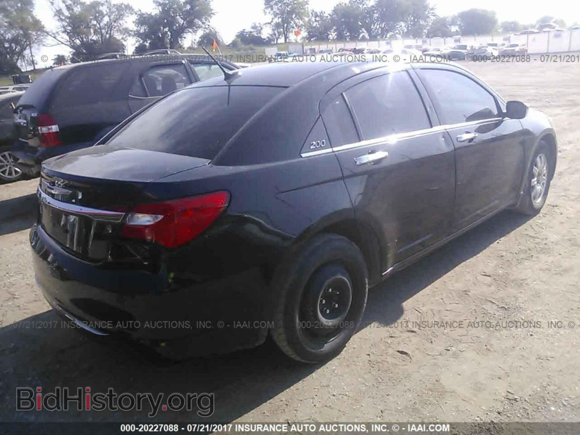 2012 Chrysler 200 - VIN: 1C3CCBCB6CN268110 - Фото 4