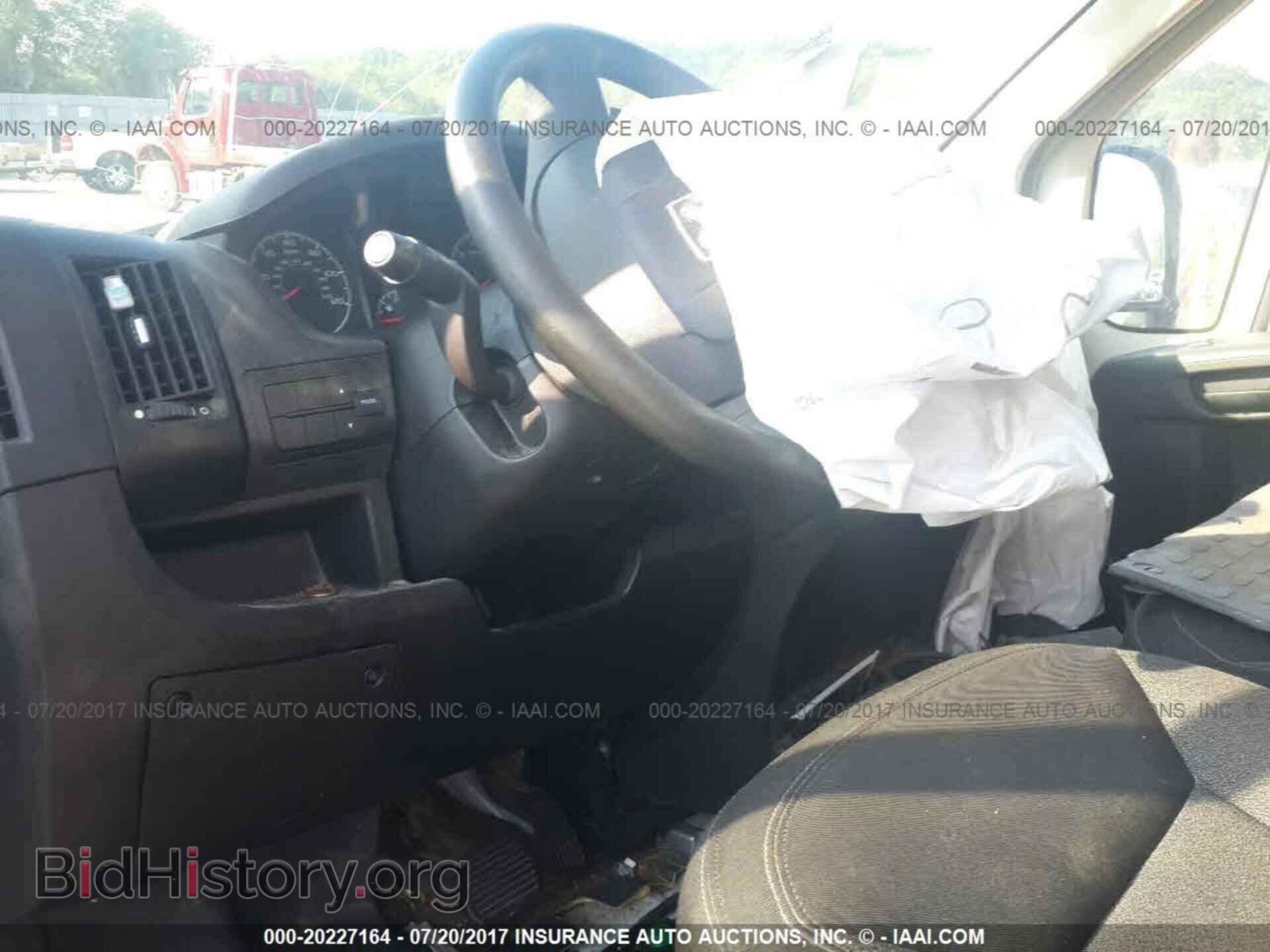 2014 Ram Promaster 1500 - VIN: 3C6TRVBGXEE110327 - Photo 8