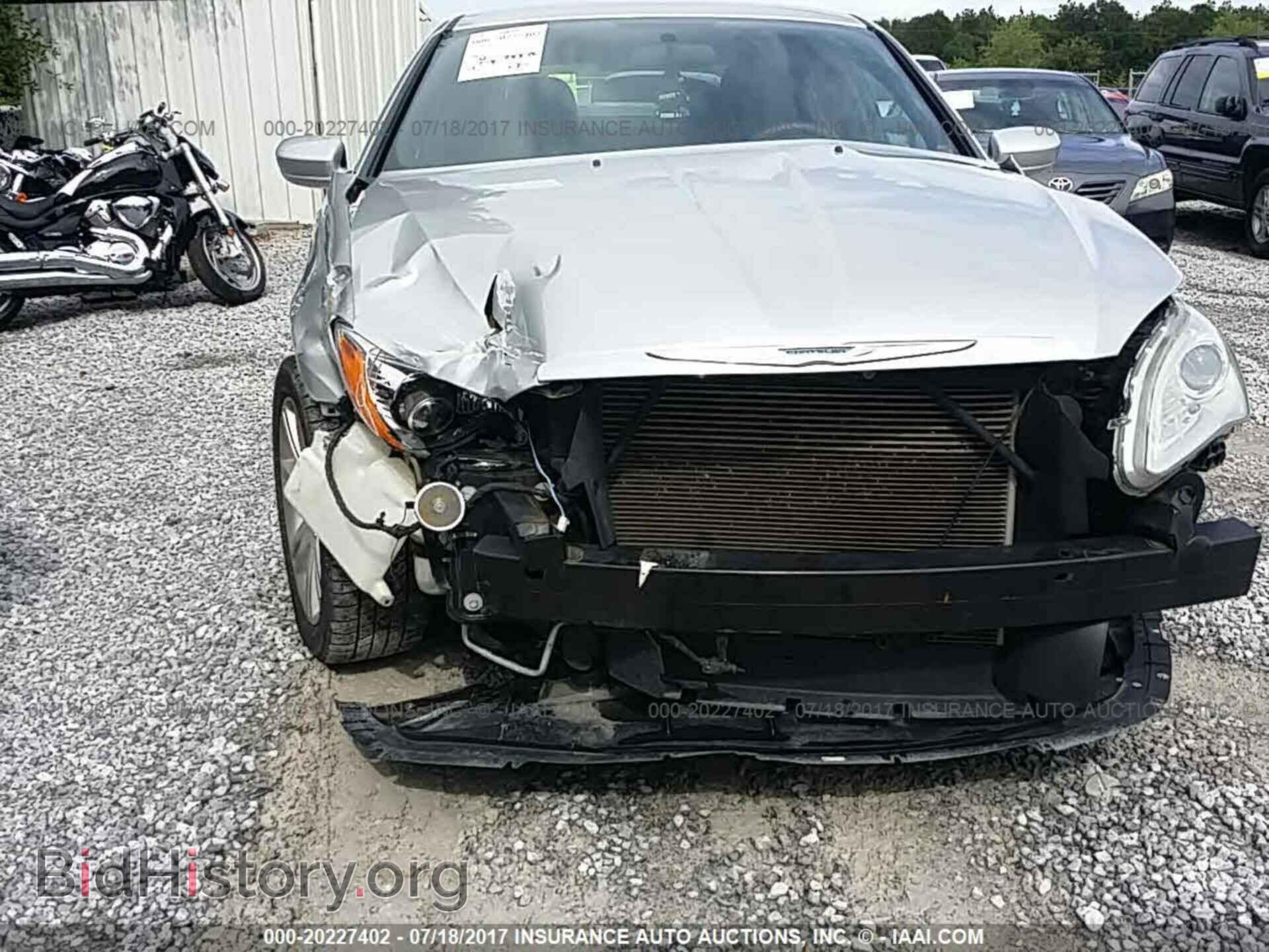 2012 Chrysler 200 - VIN: 1C3CCBAB8CN180078 - Photo 6