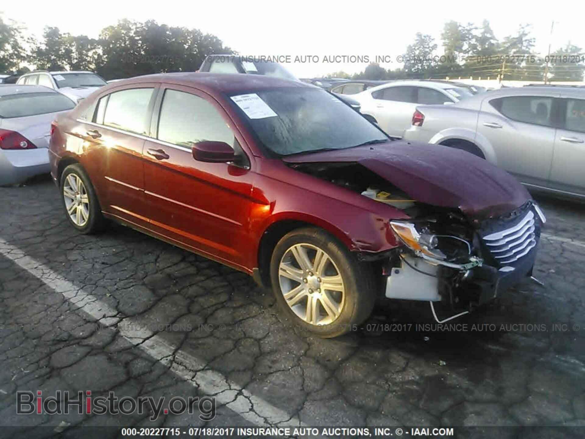 Photo 1C3CCBBB6DN732497 - Chrysler 200 2013