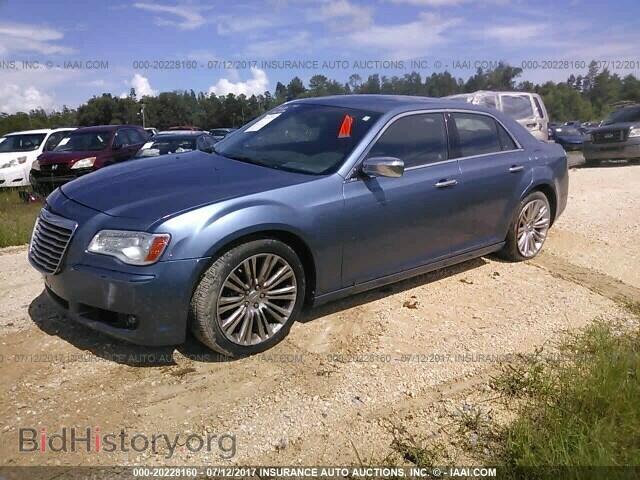2011 Chrysler 300c - VIN: 2C3CA6CT3BH596095 - Фото 2