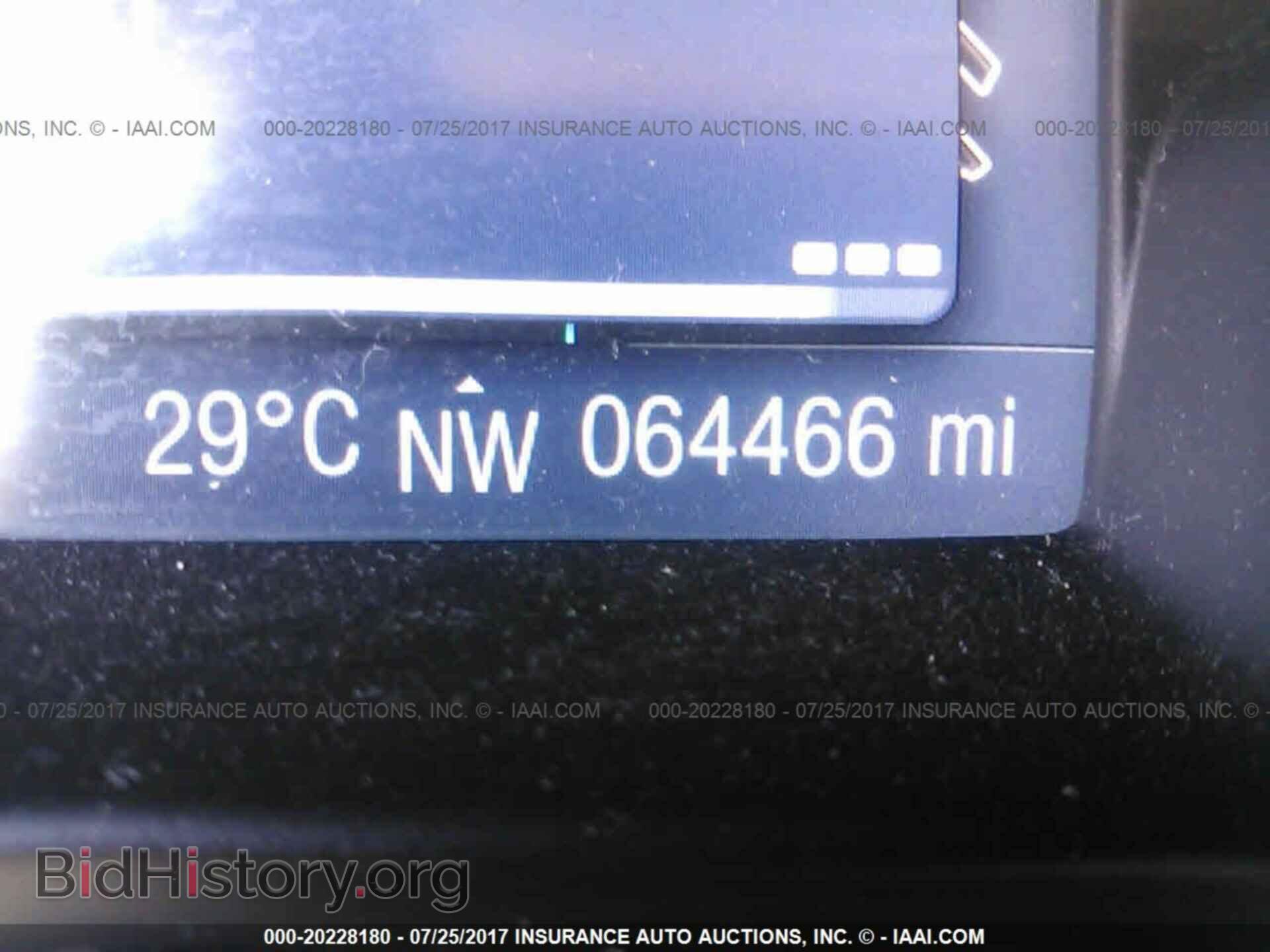 2012 Ford Focus - VIN: 1FAHP3M28CL161975 - Photo 7
