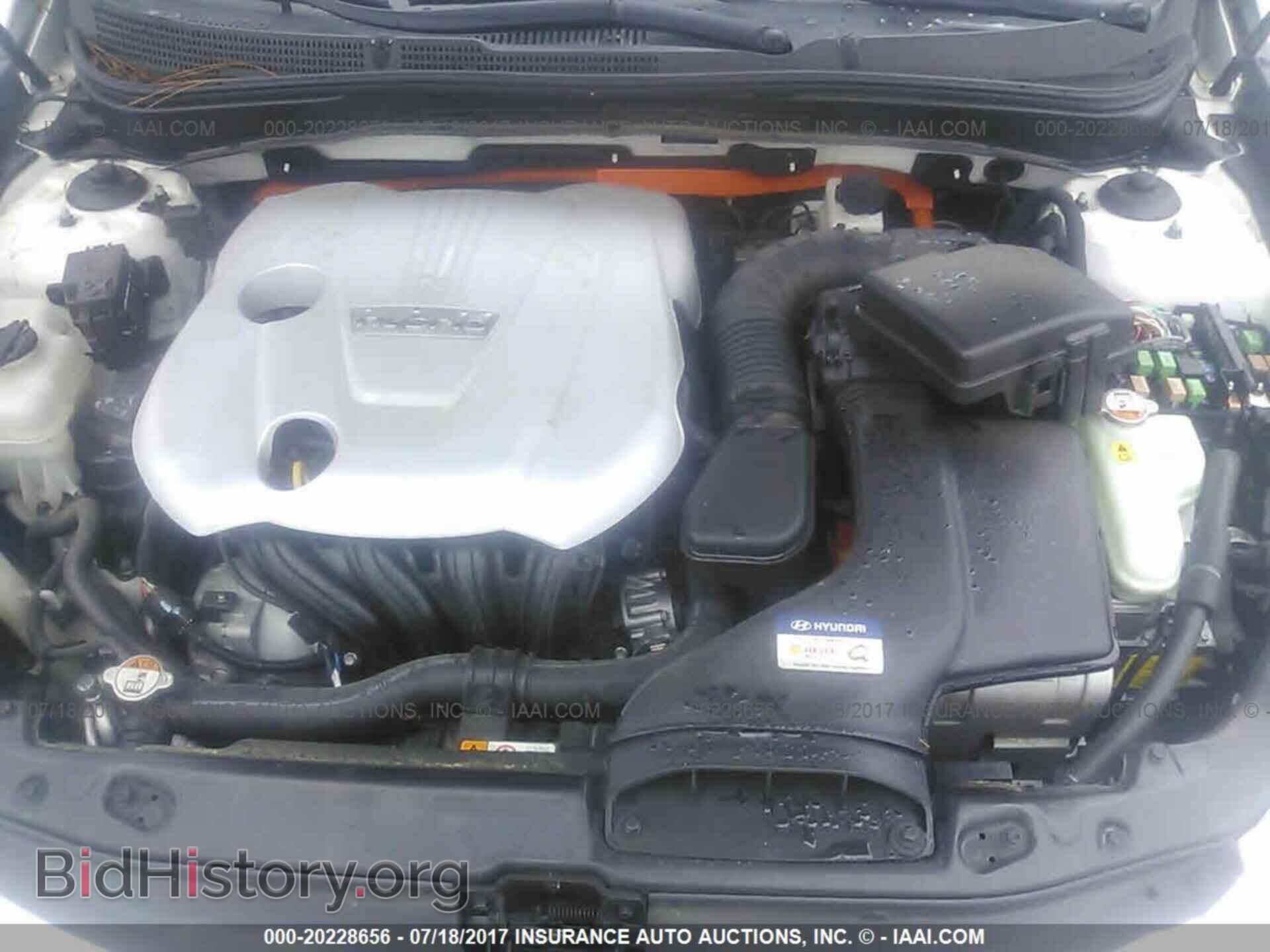 2012 Hyundai Sonata - VIN: KMHEC4A43CA028844 - Фото 10