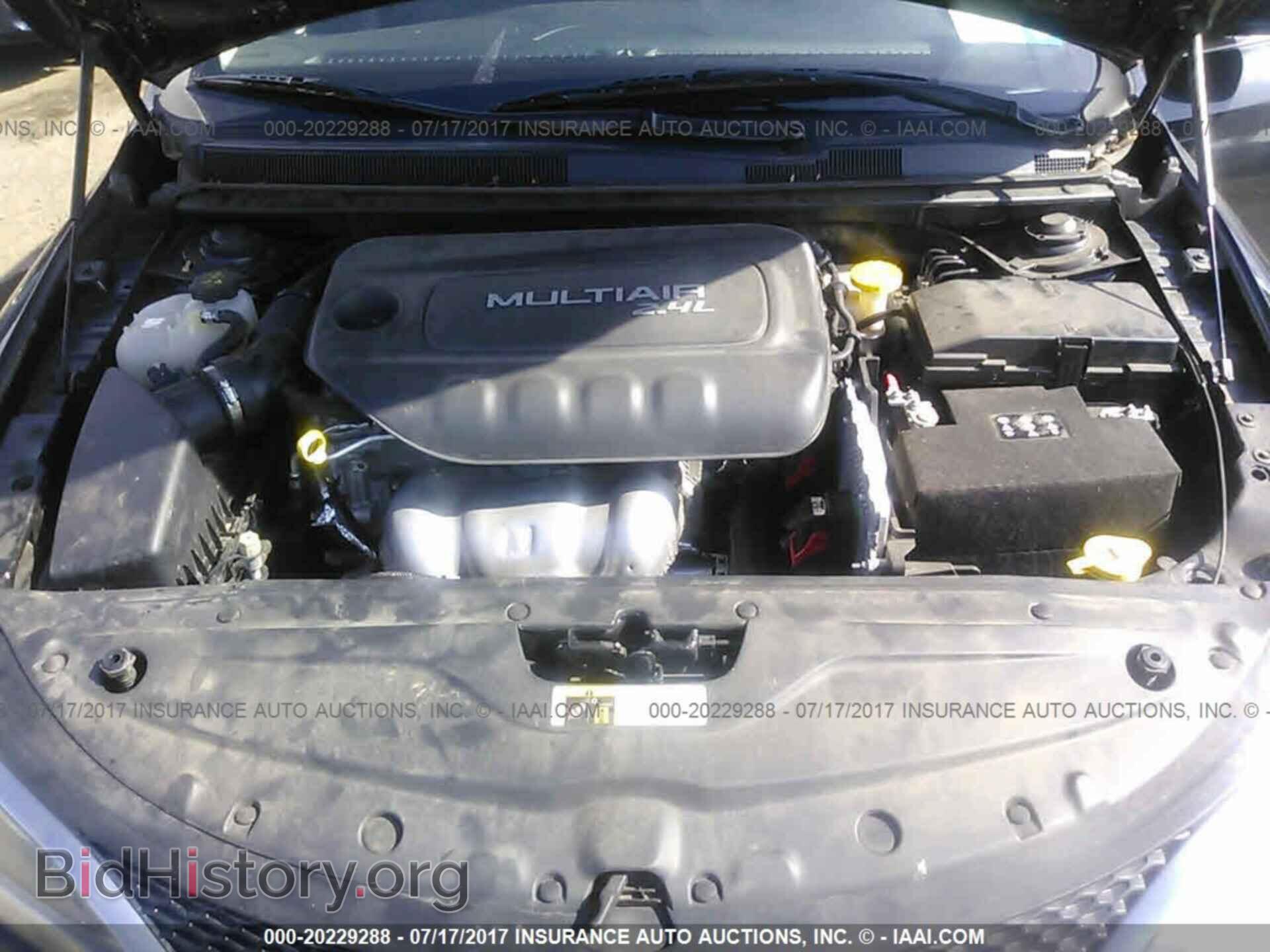 2015 Chrysler 200 - VIN: 1C3CCCABXFN612955 - Фото 10