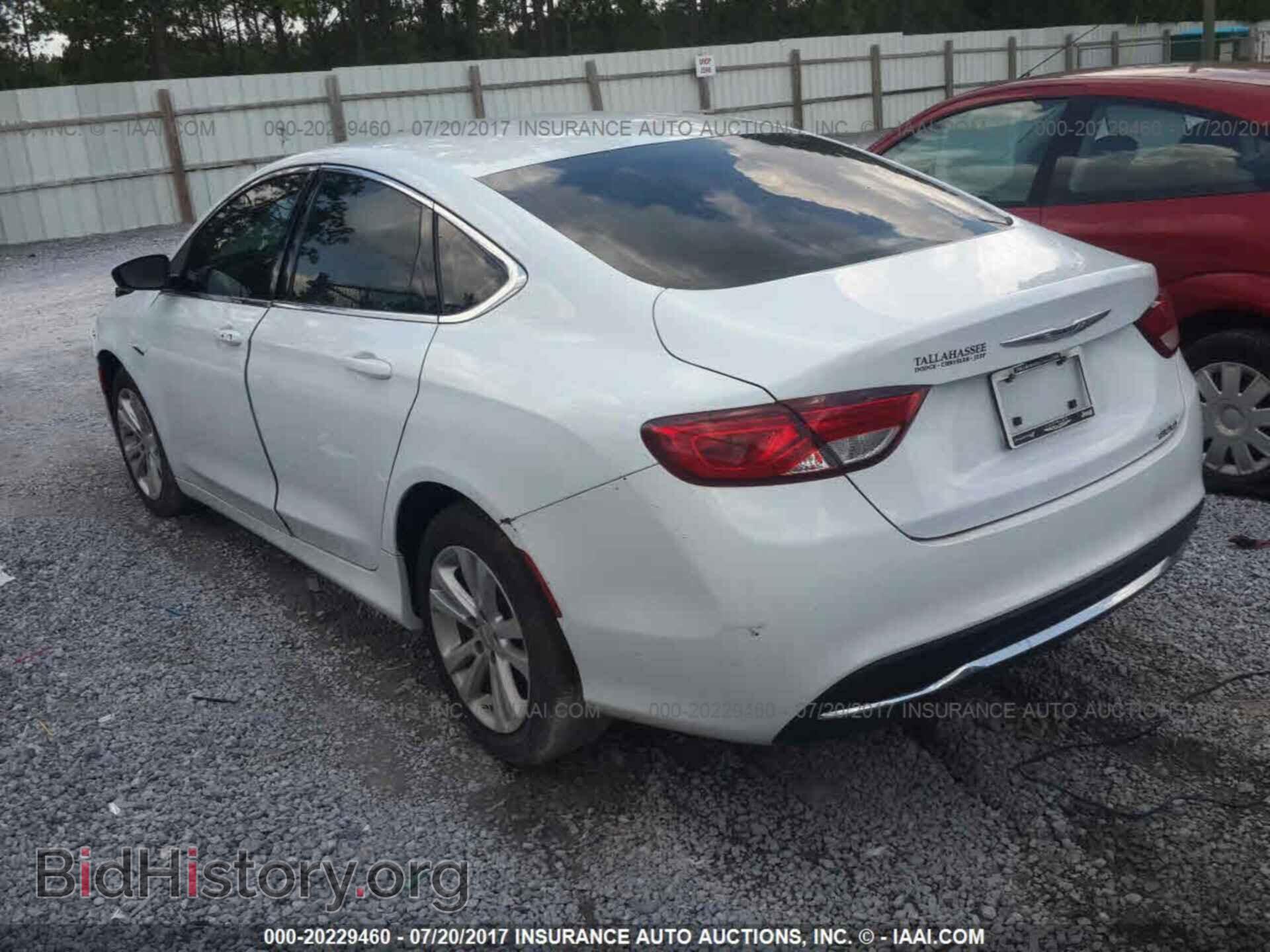 2016 Chrysler 200 - VIN: 1C3CCCAB0GN112949 - Photo 3