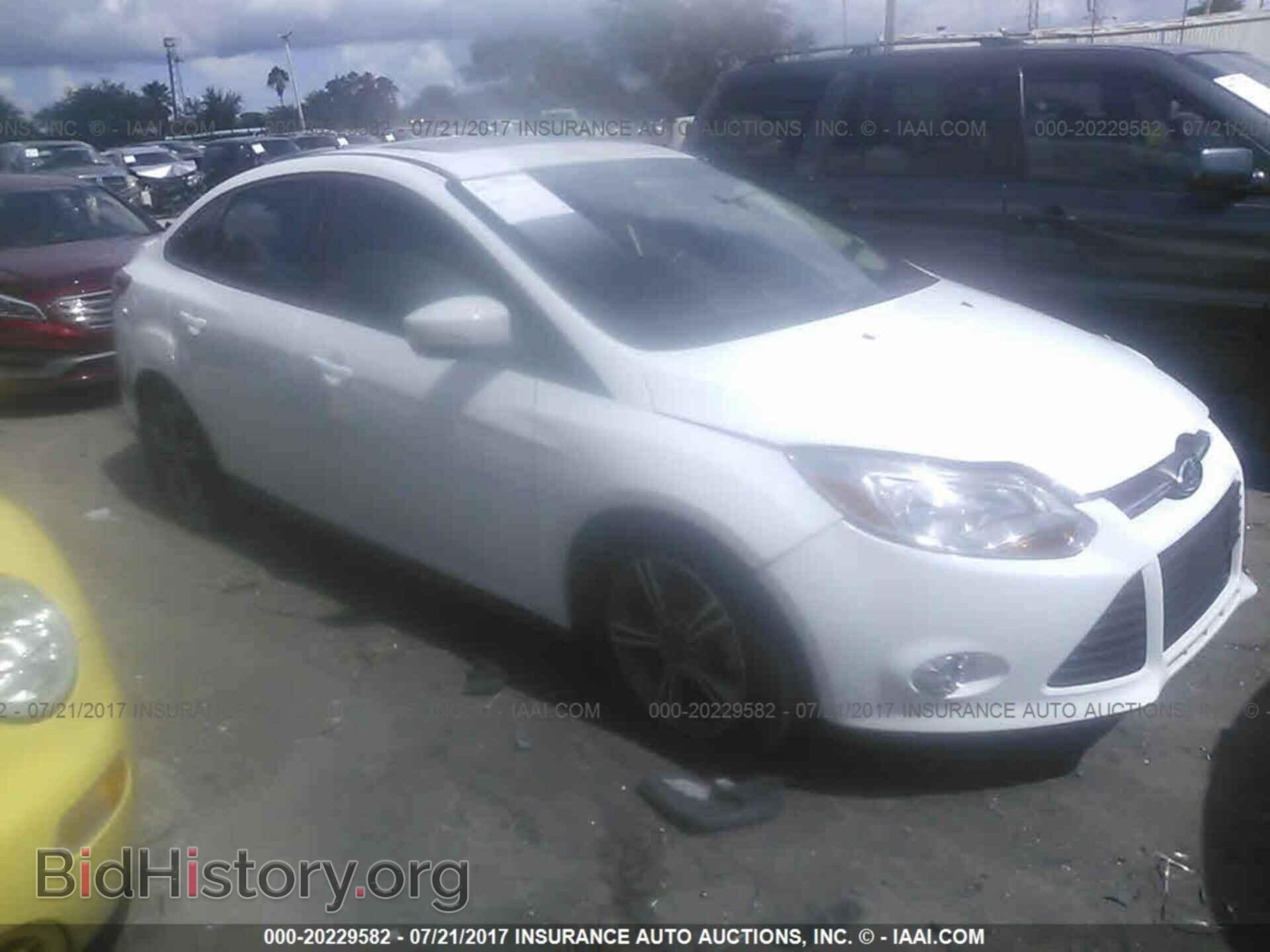 Photo 1FADP3F28EL233837 - Ford Focus 2014
