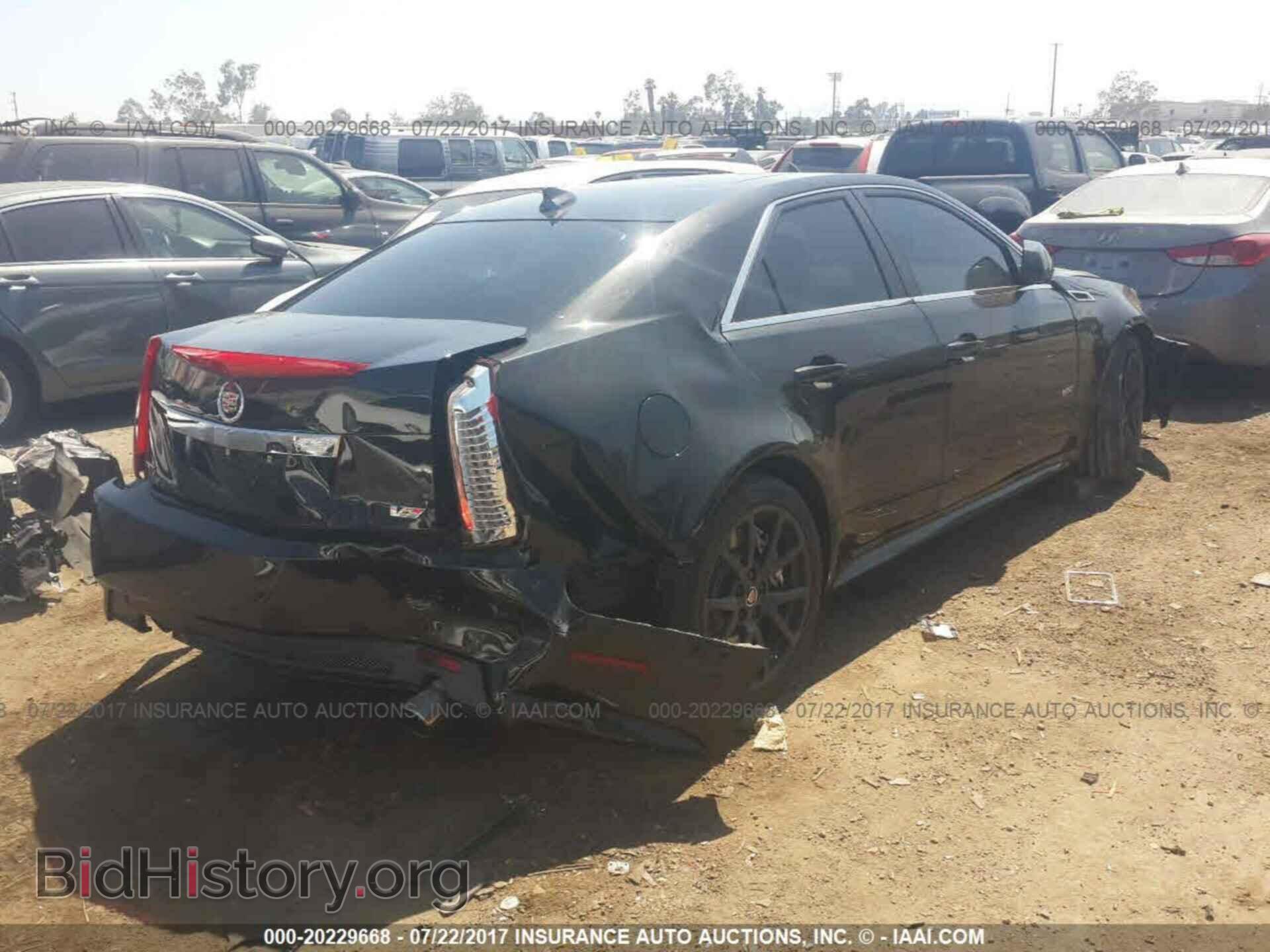 2014 Cadillac Cts-v - VIN: 1G6DV5EP4E0114552 - Photo 4