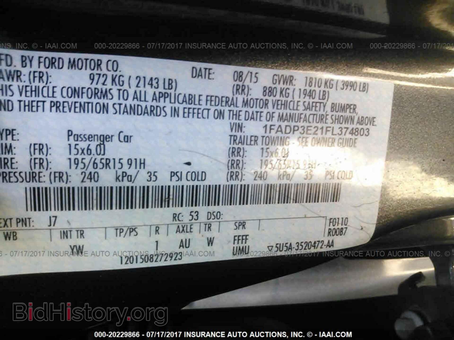 2015 Ford Focus - VIN: 1FADP3E21FL374803 - Photo 9