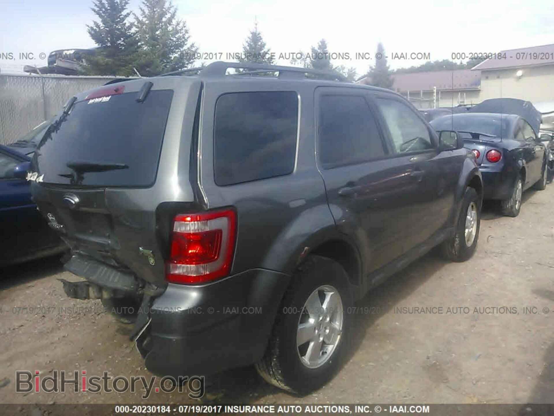 2012 Ford Escape - VIN: 1FMCU9DG9CKB12720 - Photo 4