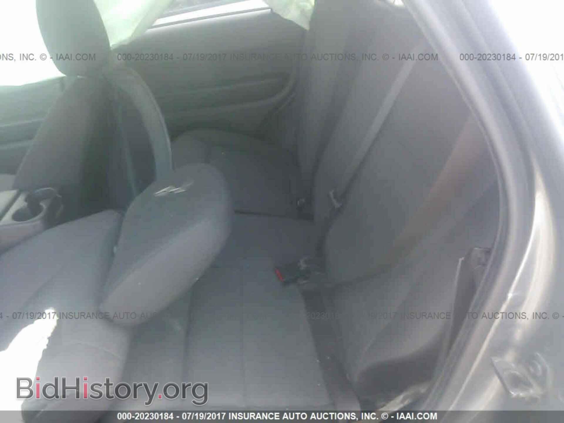 2012 Ford Escape - VIN: 1FMCU9DG9CKB12720 - Photo 8