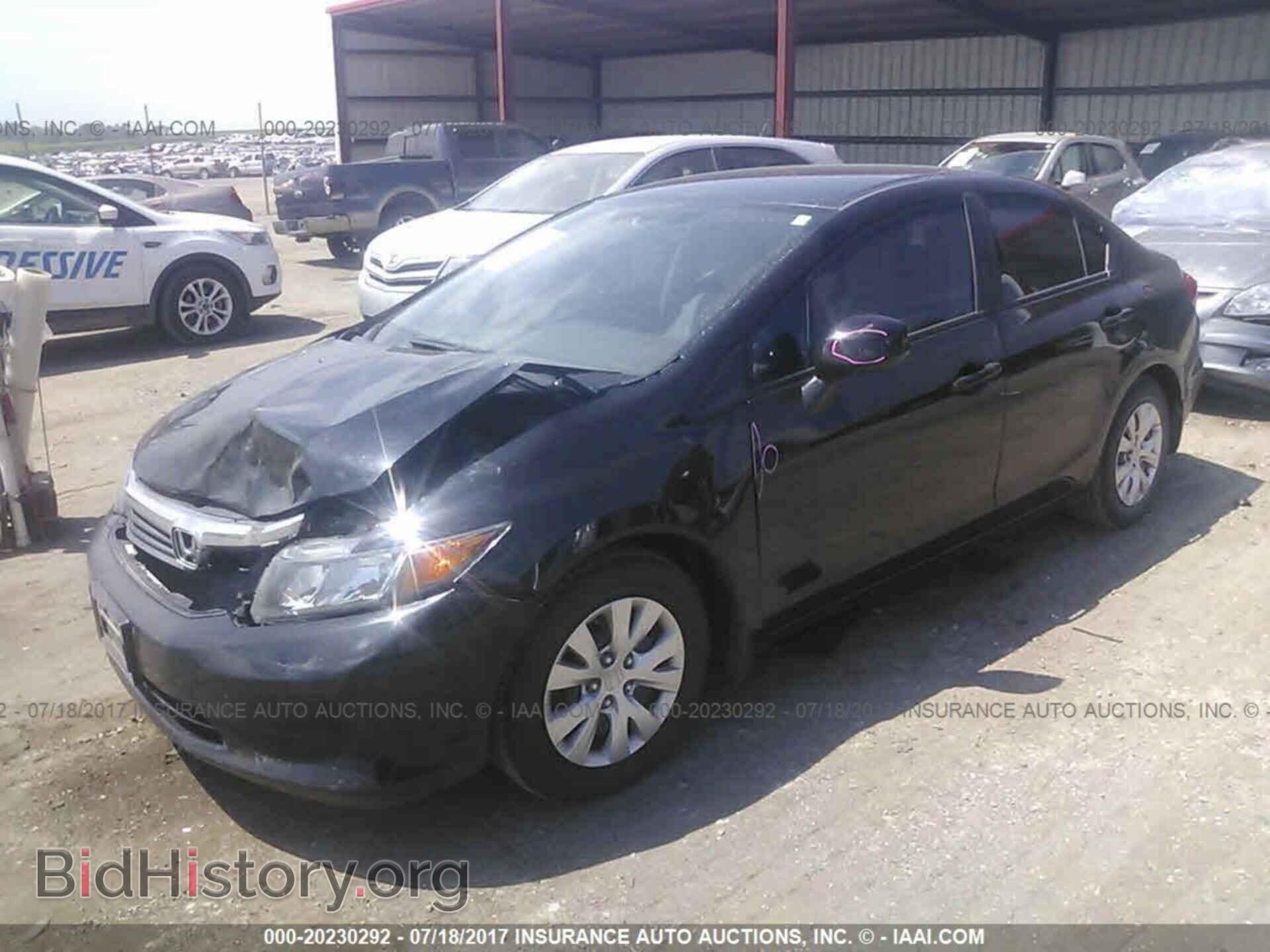 2012 Honda Civic - VIN: 2HGFB2F57CH605251 - Фото 2