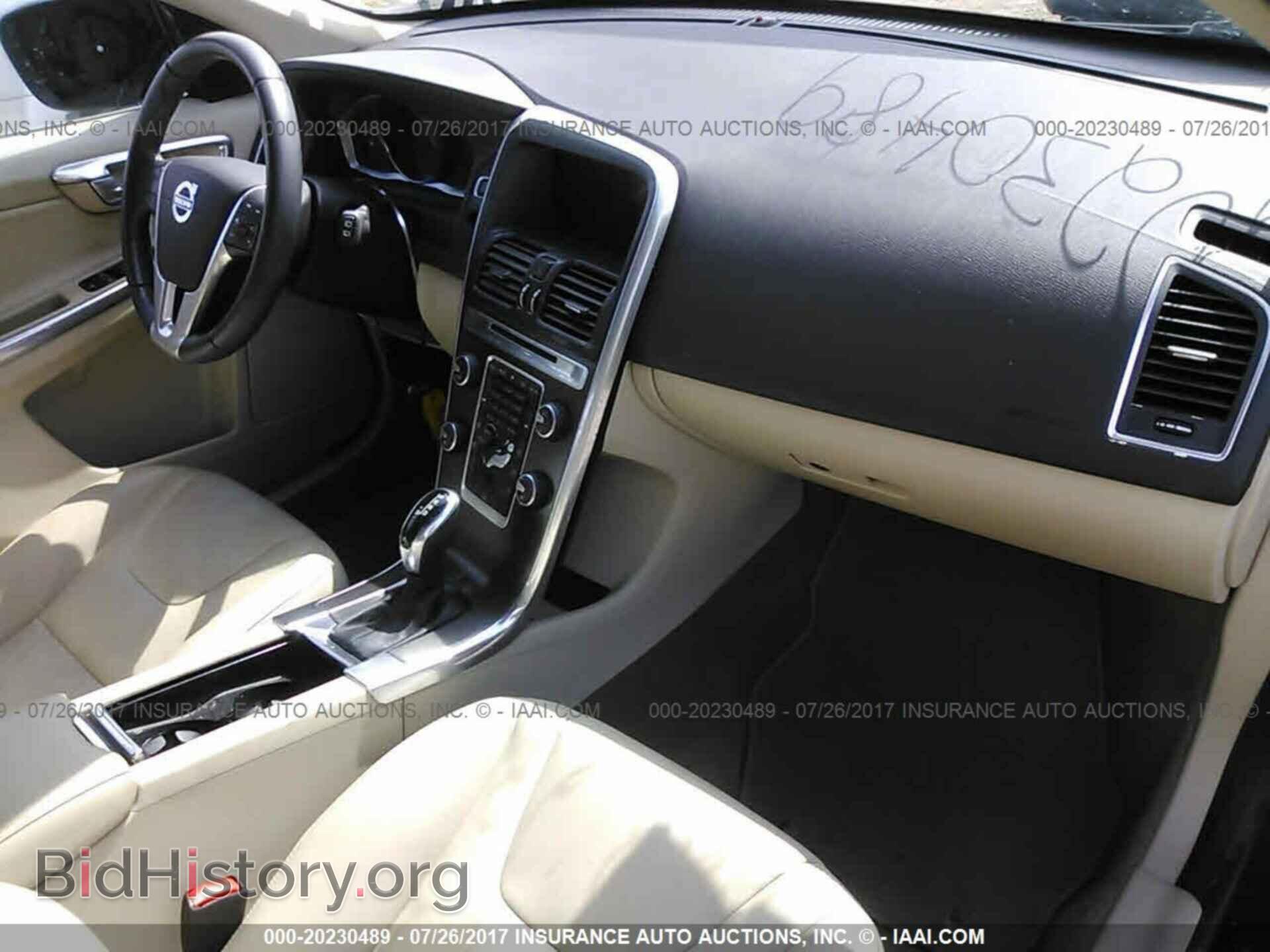 2015 Volvo Xc60 - VIN: YV440MDB1F2622122 - Фото 5