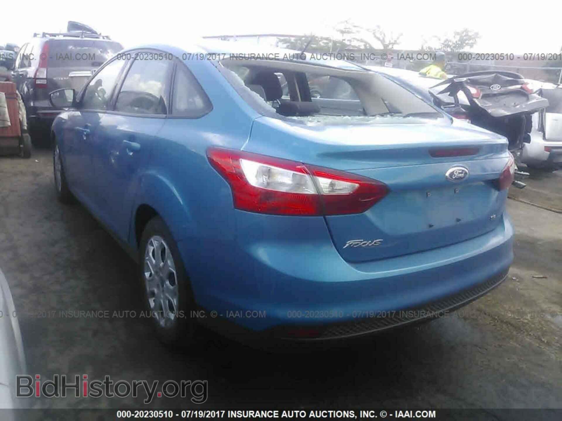 2012 Ford Focus - VIN: 1FAHP3F23CL234246 - Photo 3