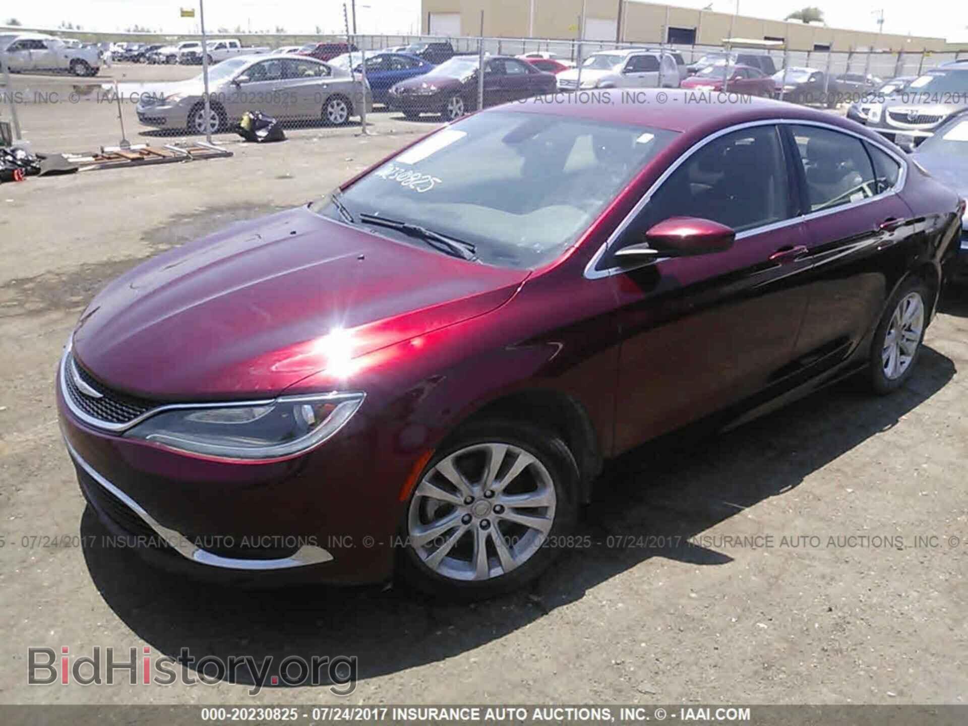 2015 Chrysler 200 - VIN: 1C3CCCAB1FN578176 - Photo 2
