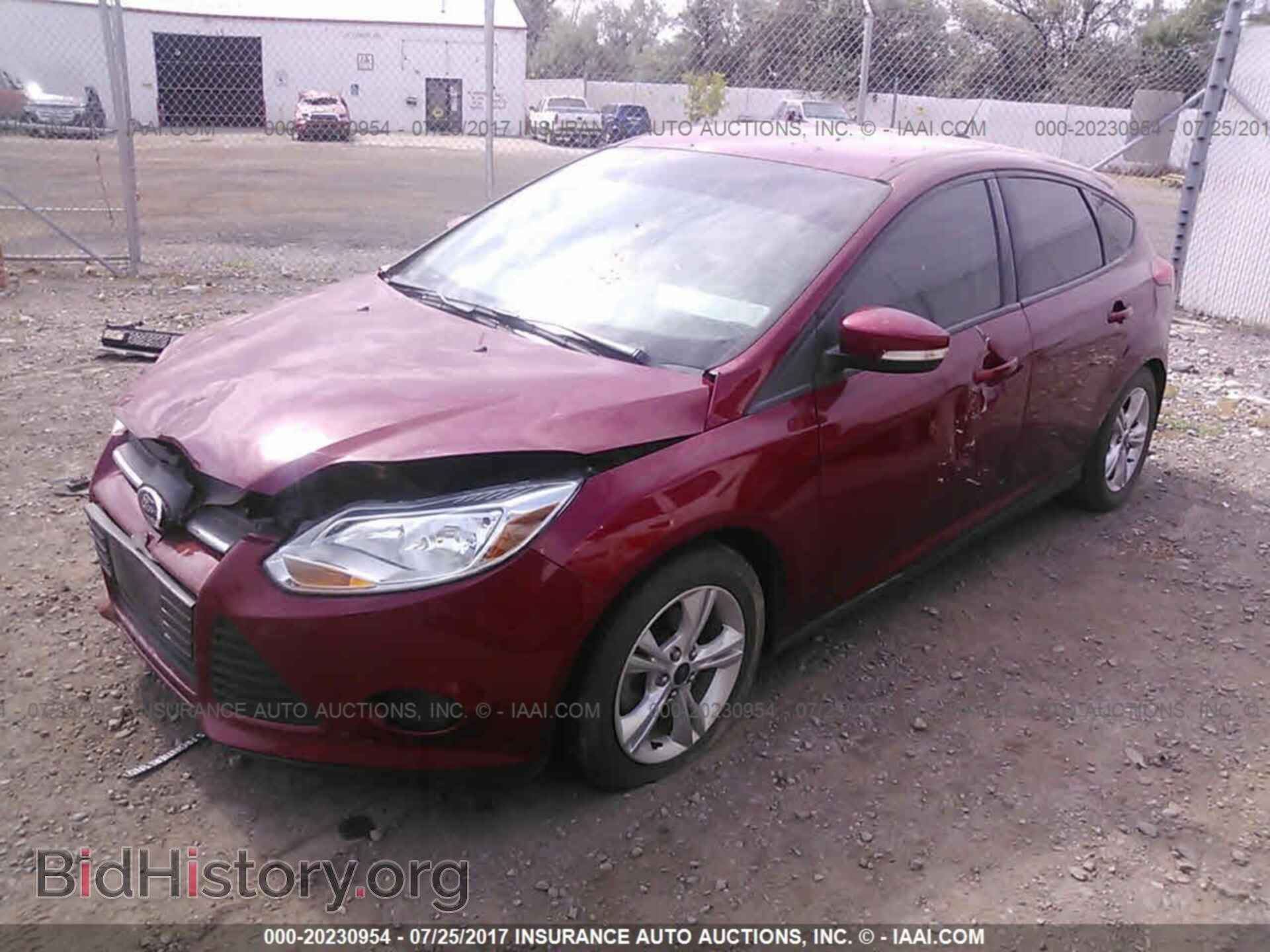 2014 Ford Focus - VIN: 1FADP3K27EL334230 - Фото 2