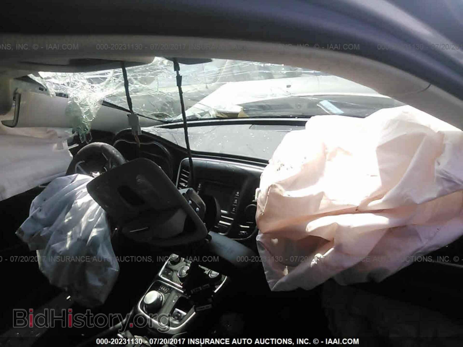 2015 Chrysler 200 - VIN: 1C3CCCABXFN741617 - Photo 5