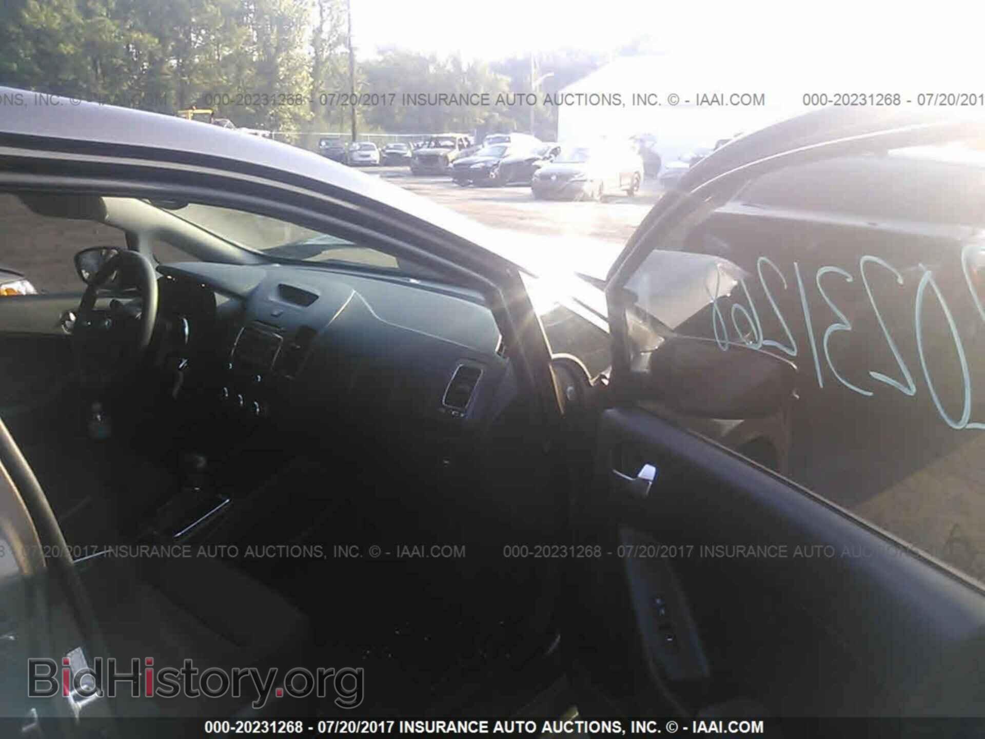2017 Kia Forte - VIN: 3KPFK4A7XHE057445 - Фото 5