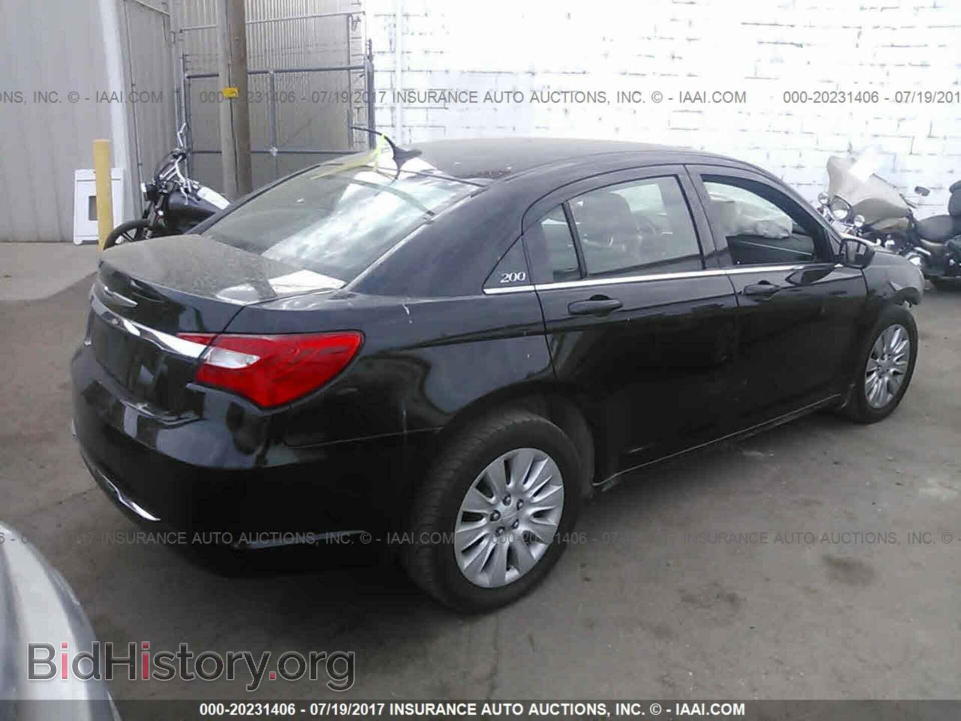 2012 Chrysler 200 - VIN: 1C3CCBAB1CN149870 - Фото 4