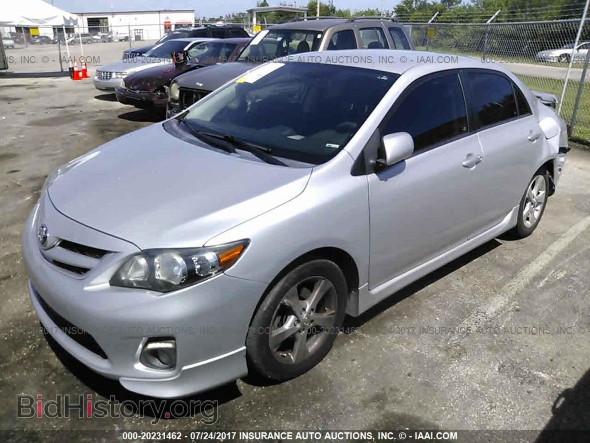 2013 Toyota Corolla - VIN: 5YFBU4EE0DP214698 - Фото 2