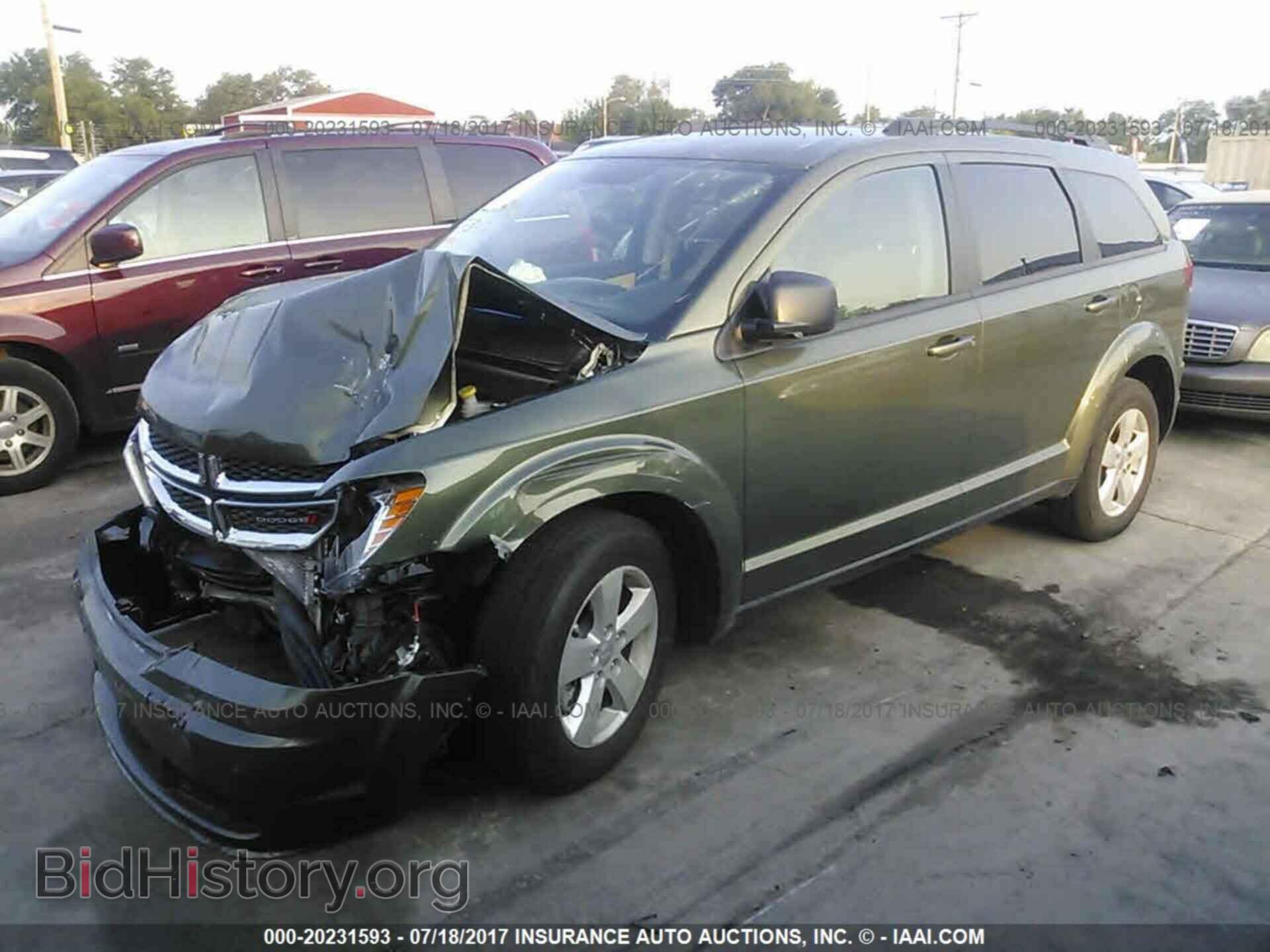 2017 Dodge Journey - VIN: 3C4PDCAB2HT561450 - Photo 2